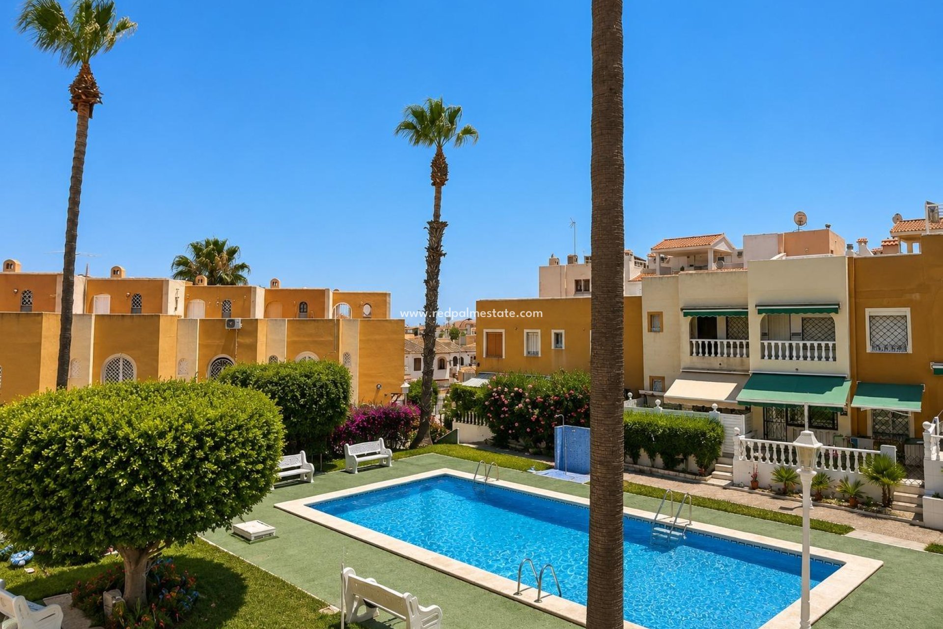 Återförsäljning - Bungalow -
Torrevieja - La Mata