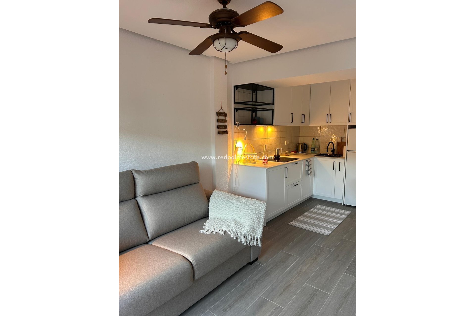 Återförsäljning - Bungalow -
Torrevieja - La Mata