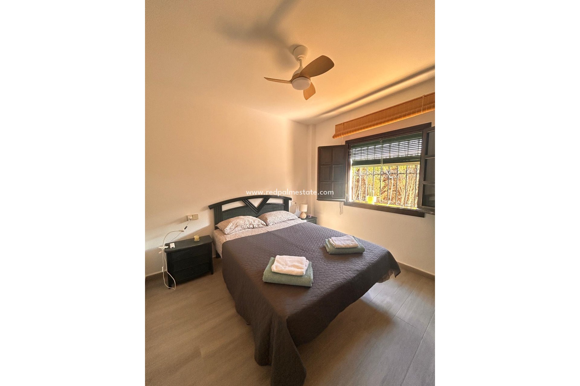 Återförsäljning - Bungalow -
Torrevieja - La Mata