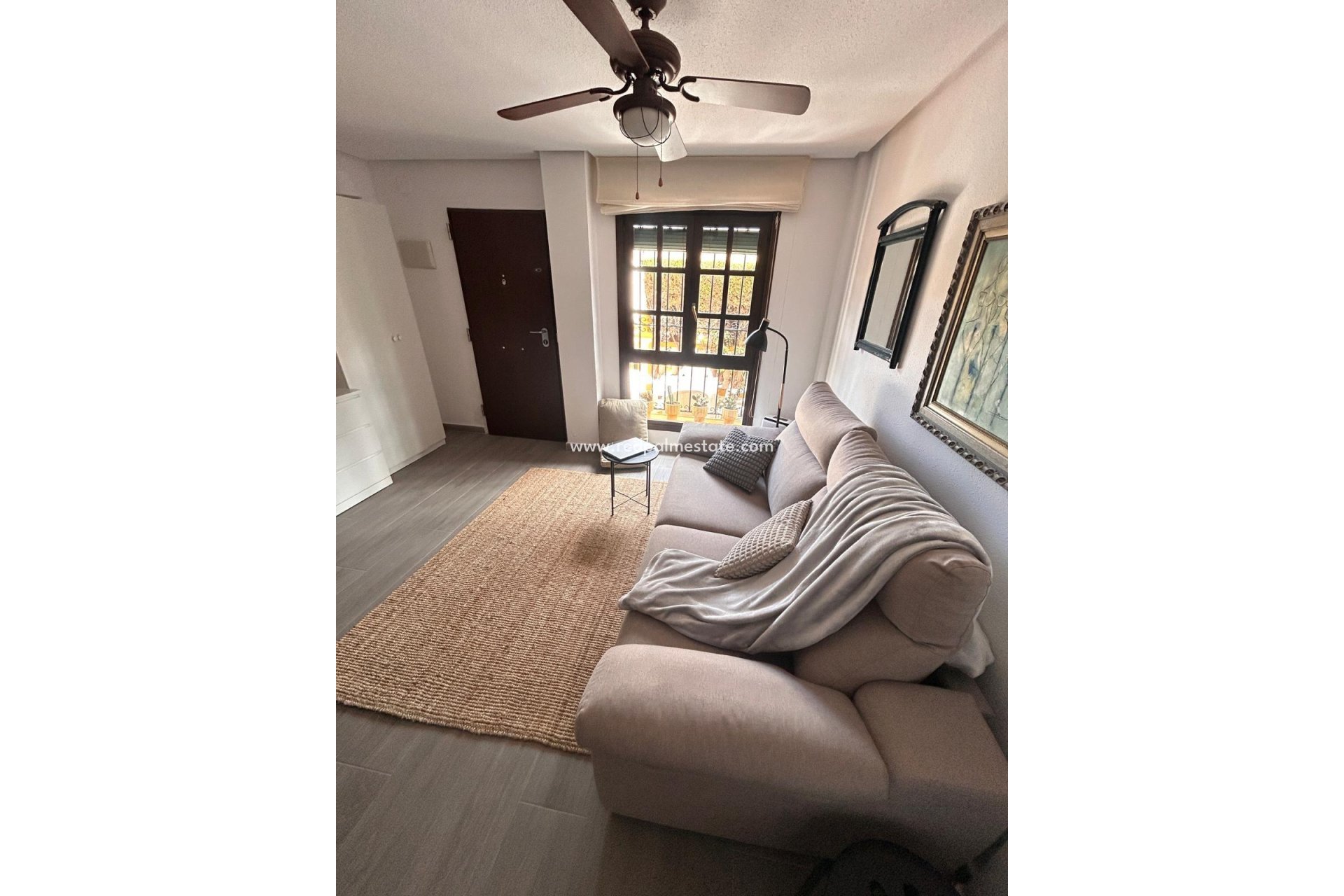 Återförsäljning - Bungalow -
Torrevieja - La Mata