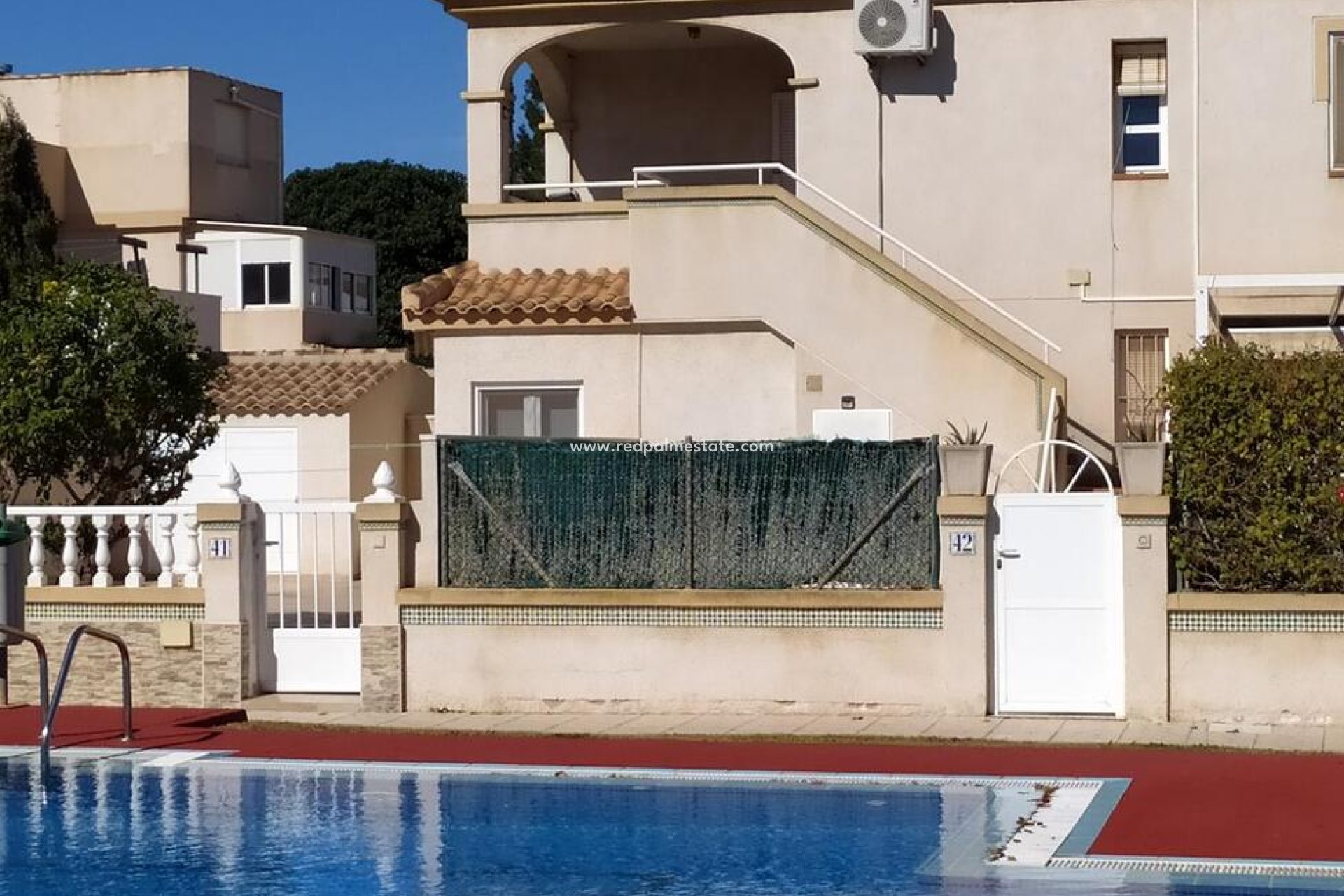 Återförsäljning - Bungalow -
Torrevieja - La Mata