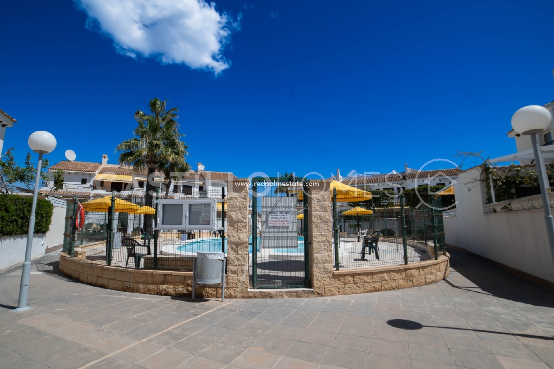 Återförsäljning - Bungalow -
Torrevieja - La Mata