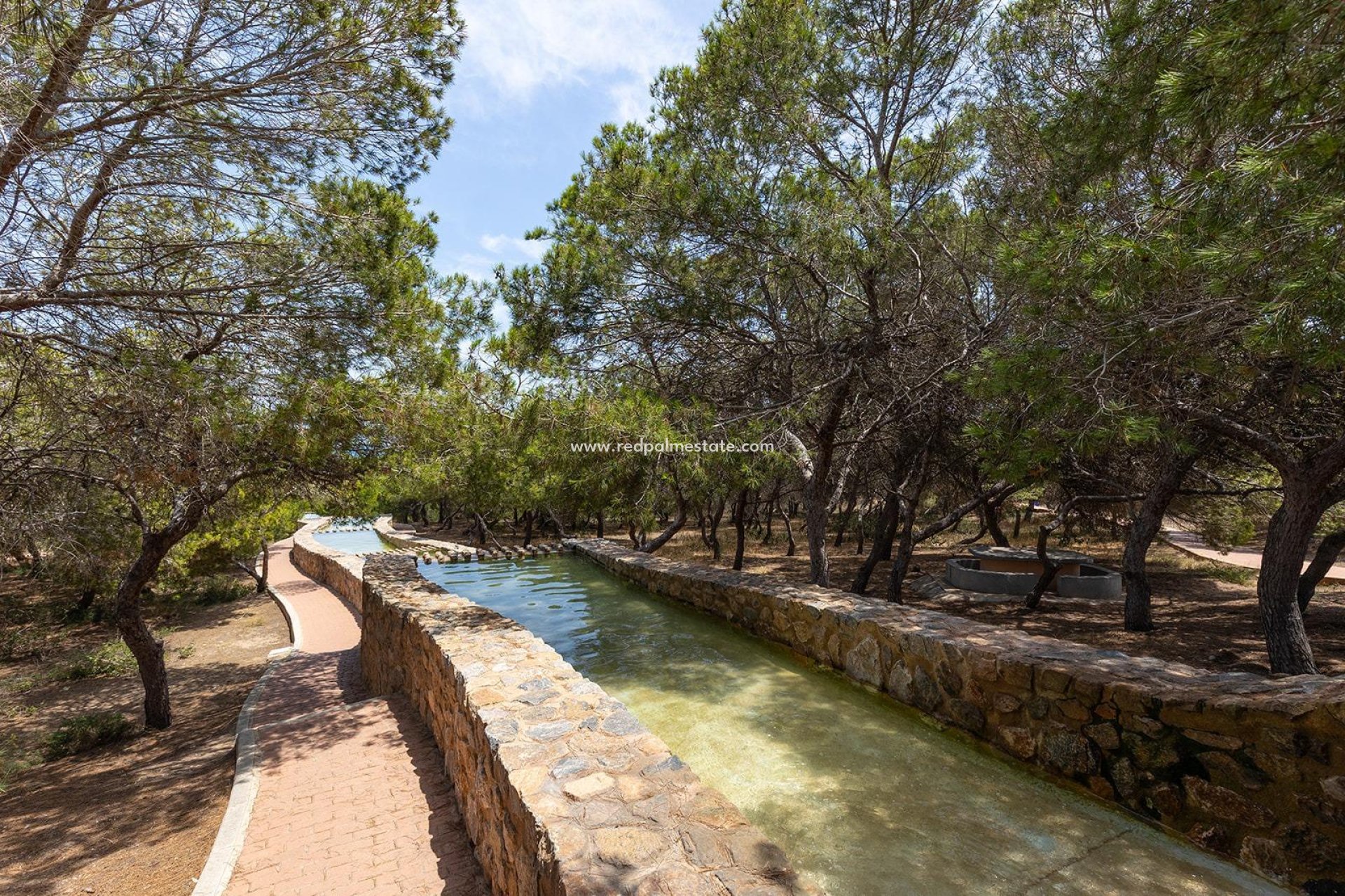 Återförsäljning - Bungalow -
Torrevieja - La Mata