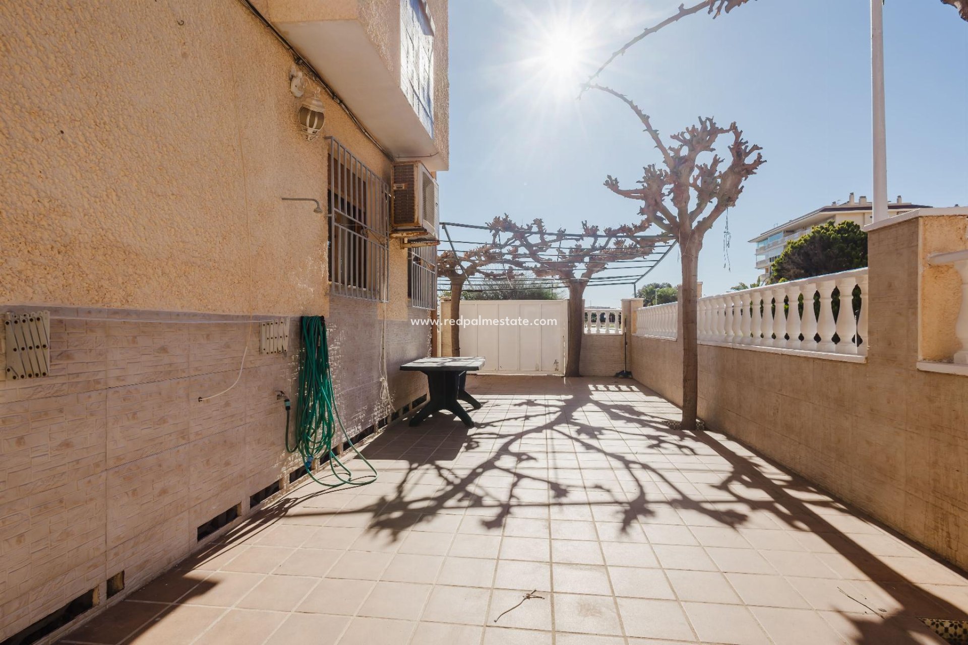 Återförsäljning - Bungalow -
Torrevieja - La Mata