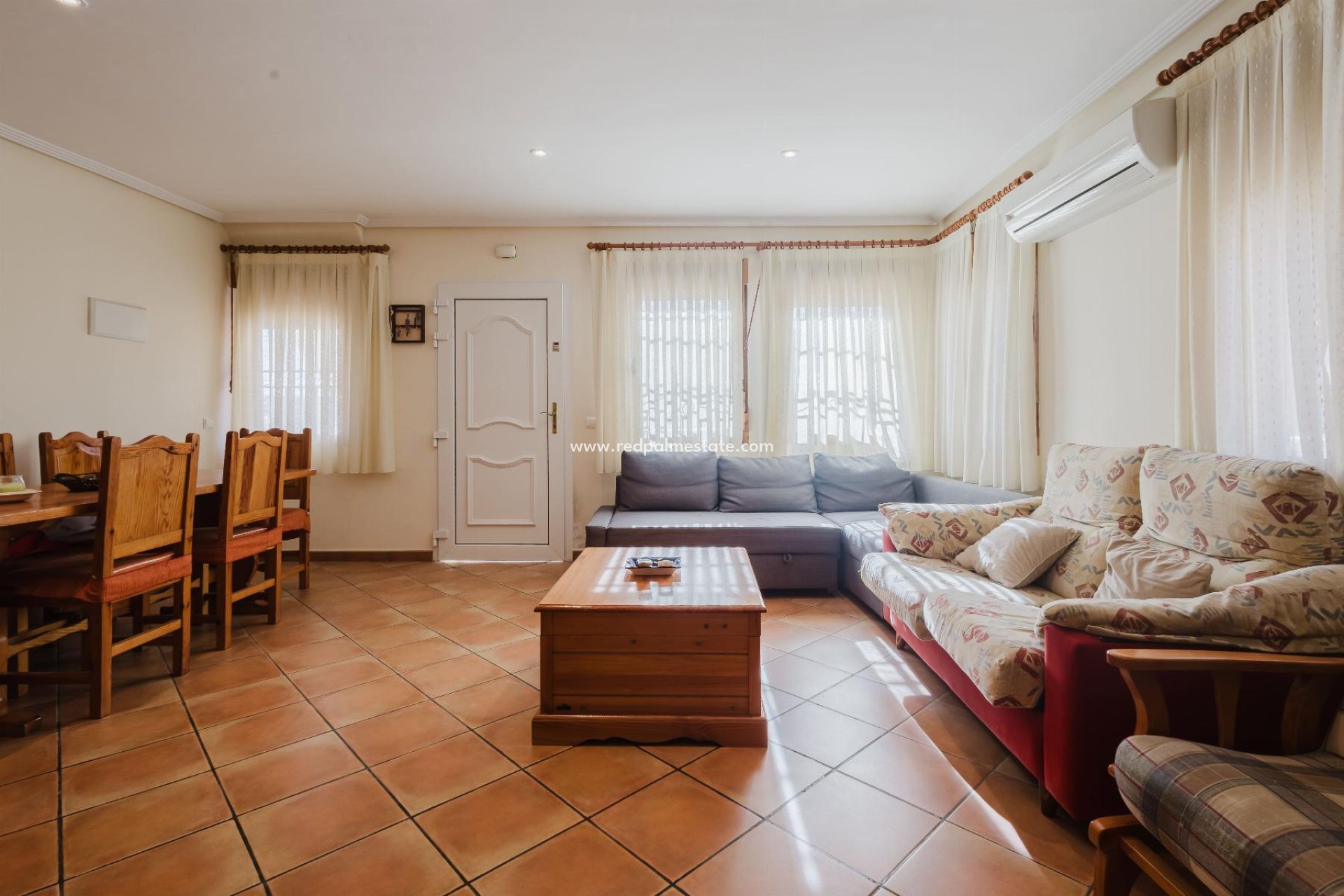 Återförsäljning - Bungalow -
Torrevieja - La Mata