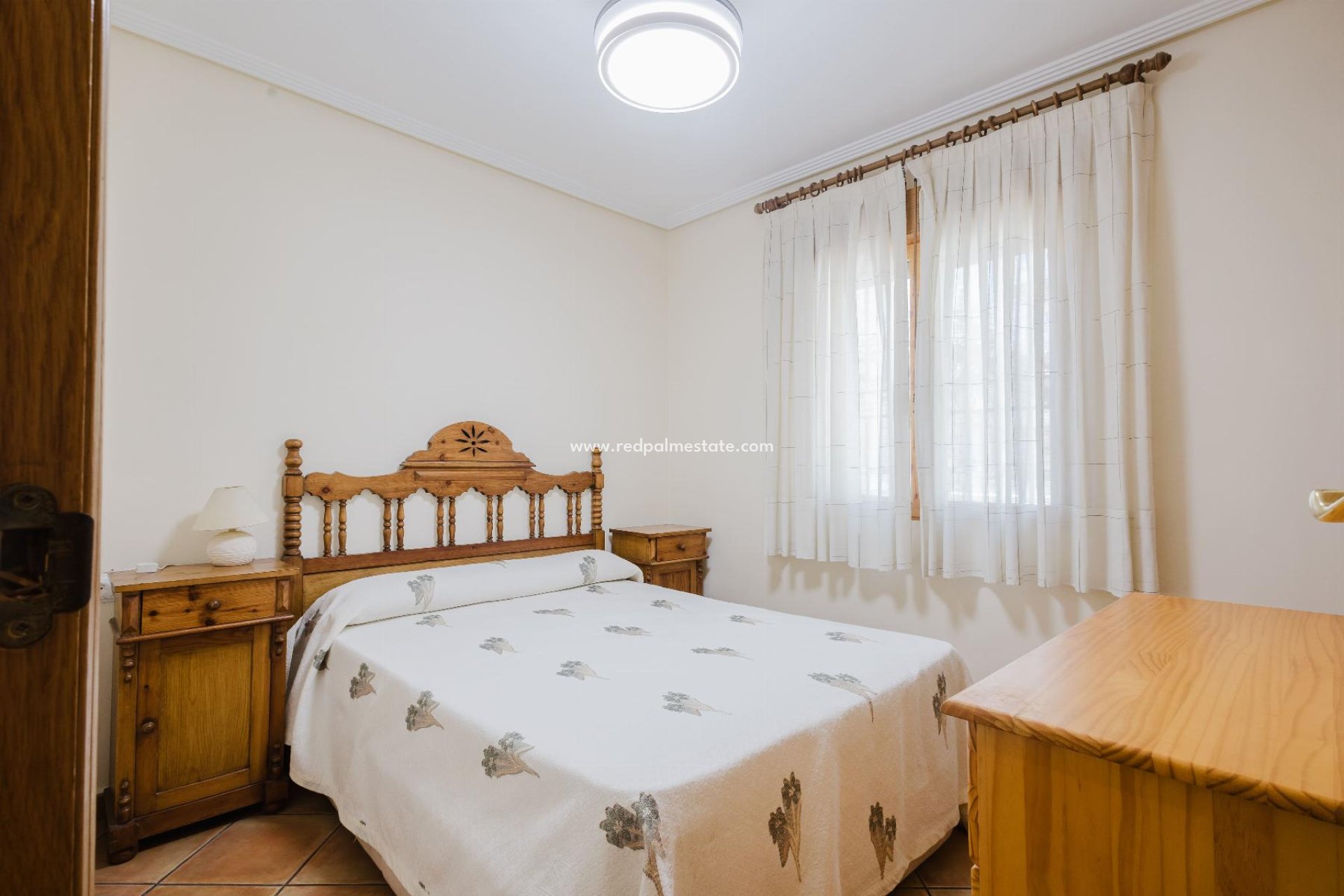 Återförsäljning - Bungalow -
Torrevieja - La Mata