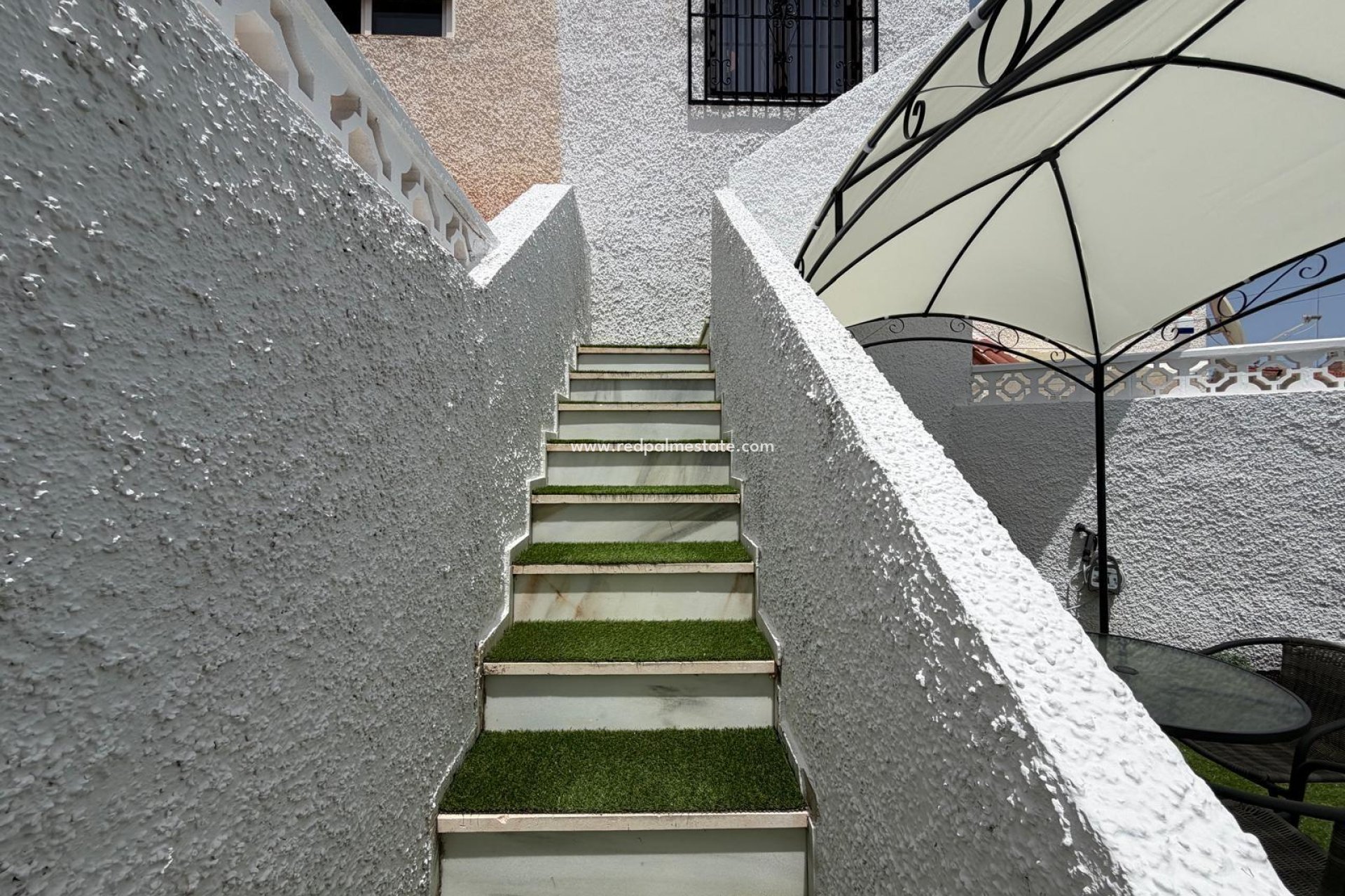 Återförsäljning - Bungalow -
Torrevieja - La Siesta - El Salado -  Torreta