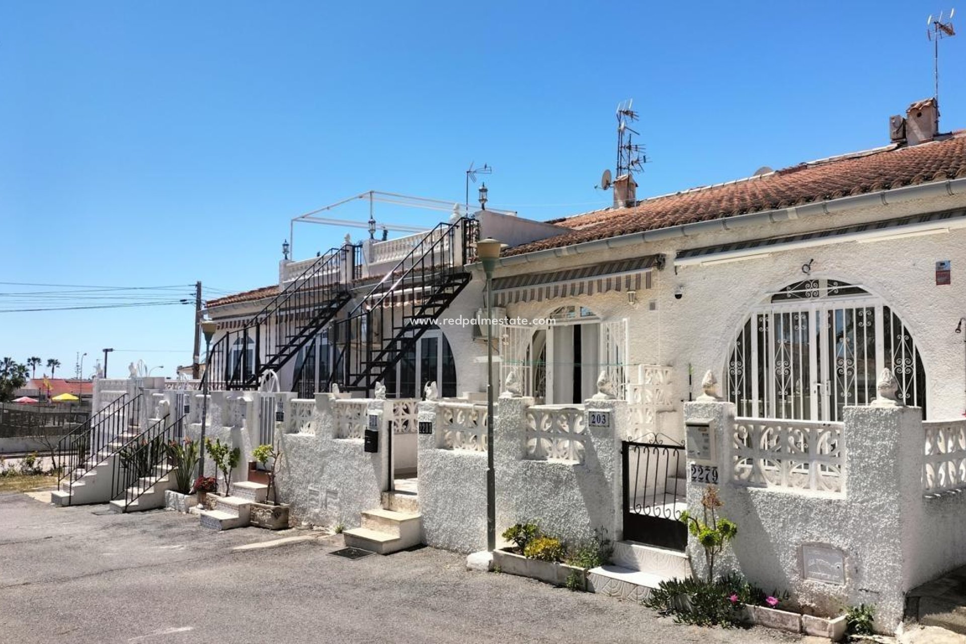Återförsäljning - Bungalow -
Torrevieja - La Siesta - El Salado - Torreta