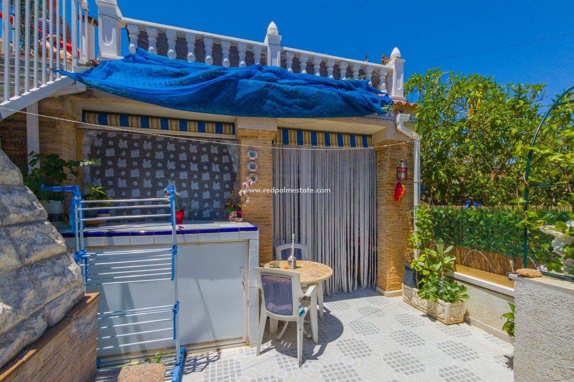 Återförsäljning - Bungalow -
Torrevieja - La Siesta - El Salado - Torreta