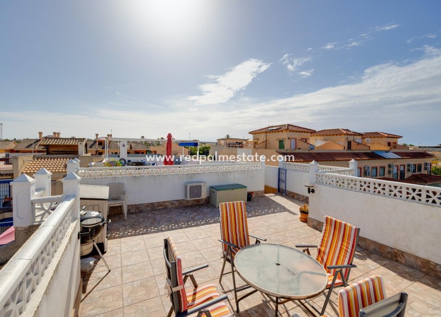 Återförsäljning - Bungalow -
Torrevieja - La Siesta - El Salado - Torreta