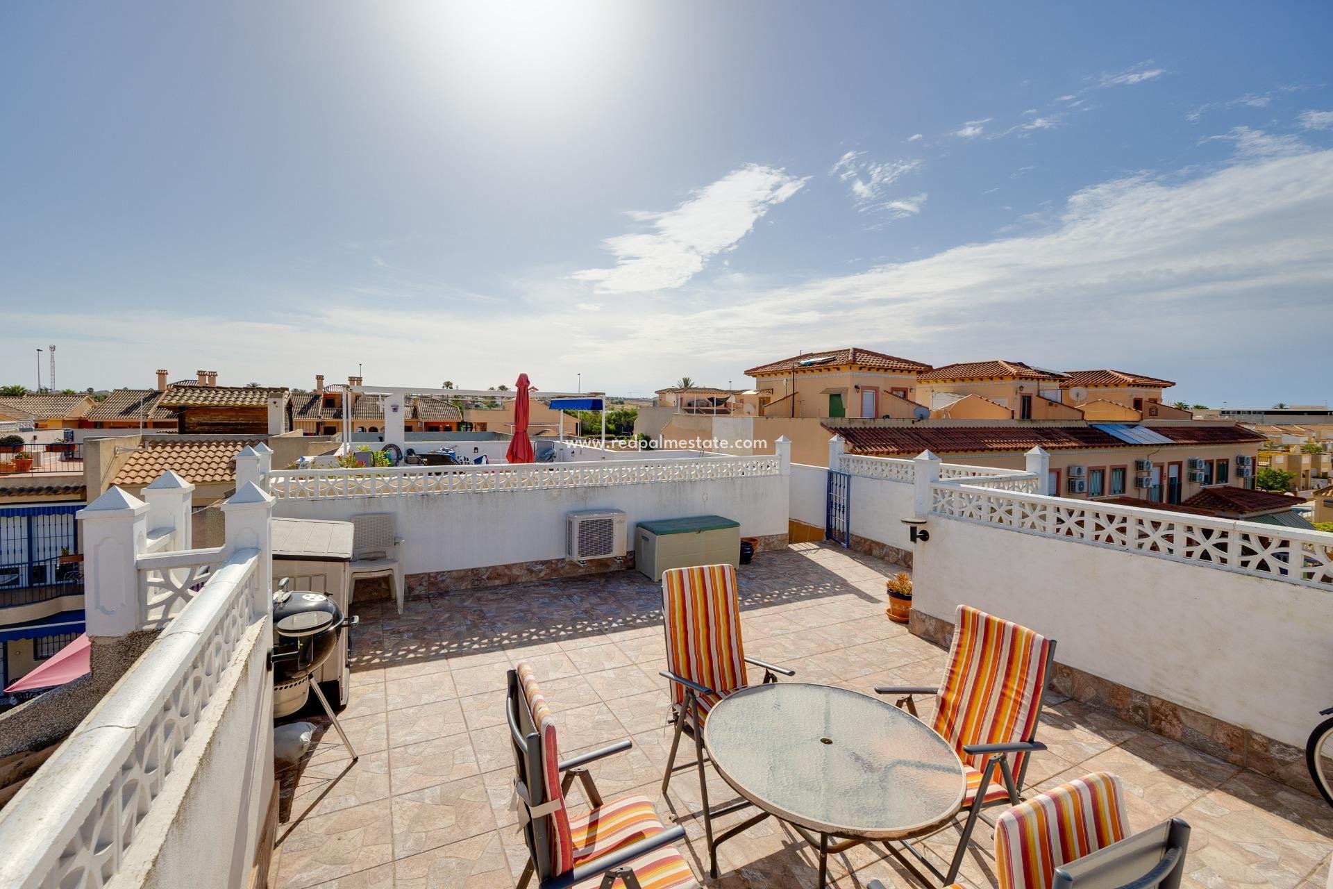 Återförsäljning - Bungalow -
Torrevieja - La Siesta - El Salado - Torreta