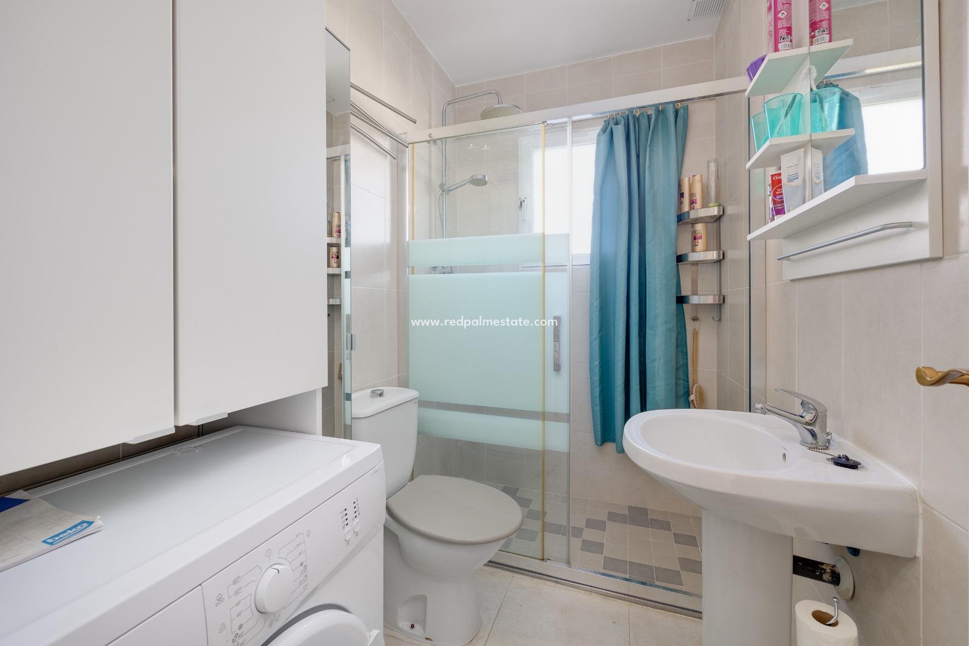Återförsäljning - Bungalow -
Torrevieja - La Siesta - El Salado - Torreta