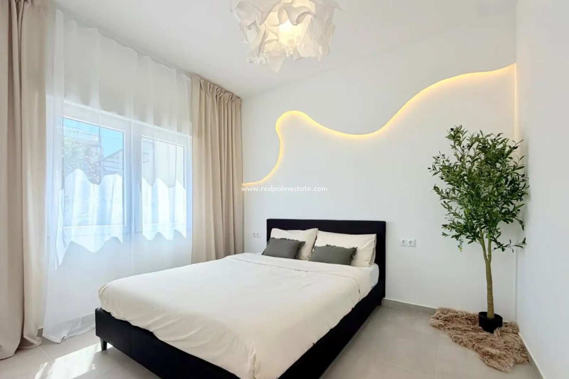 Återförsäljning - Bungalow -
Torrevieja - La Siesta - El Salado - Torreta