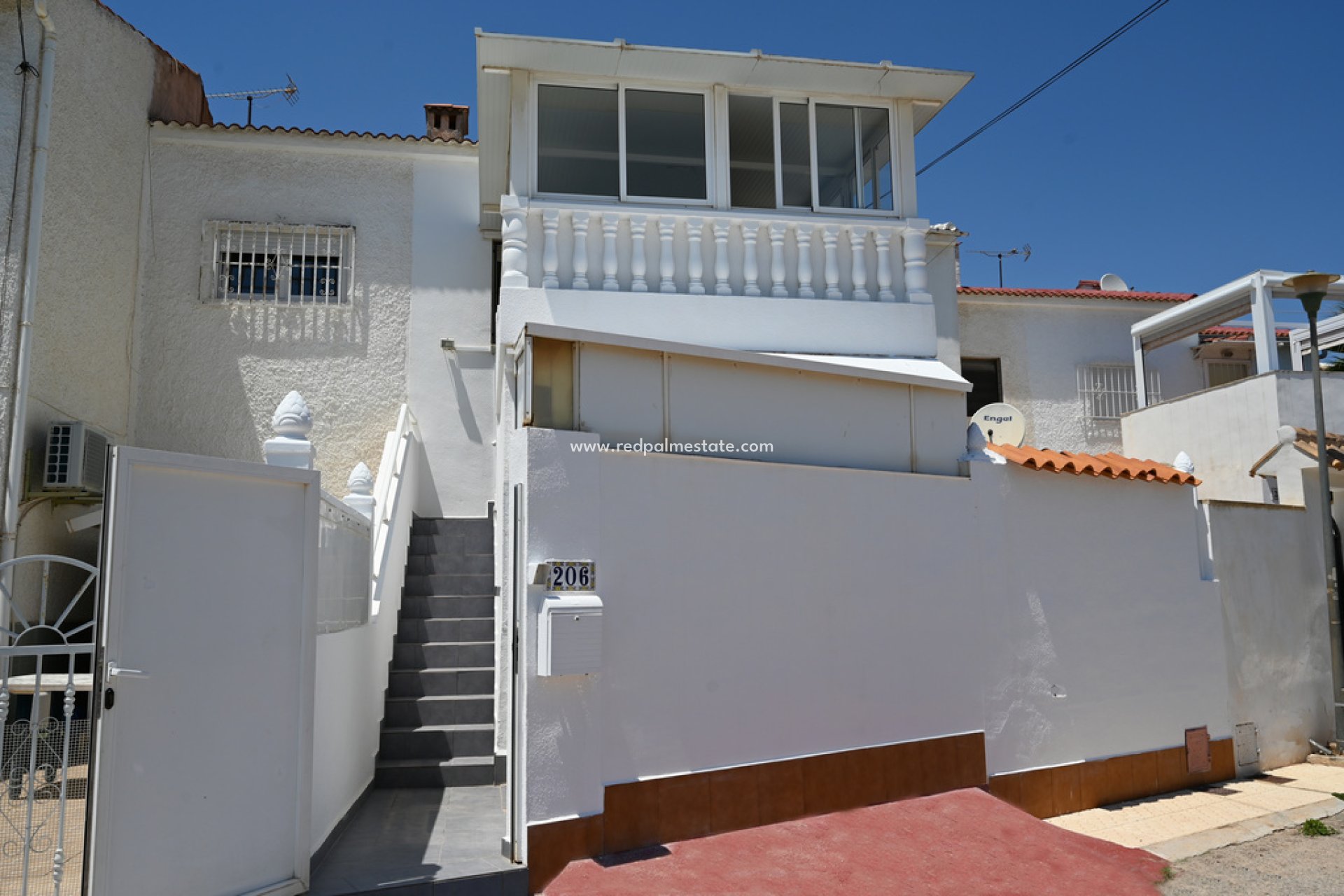 Återförsäljning - Bungalow -
Torrevieja - La Siesta - El Salado -  Torreta