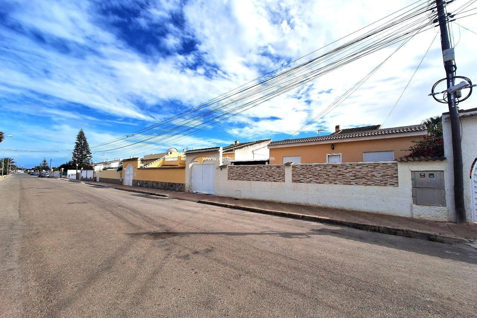 Återförsäljning - Bungalow -
Torrevieja - La Siesta - El Salado -  Torreta