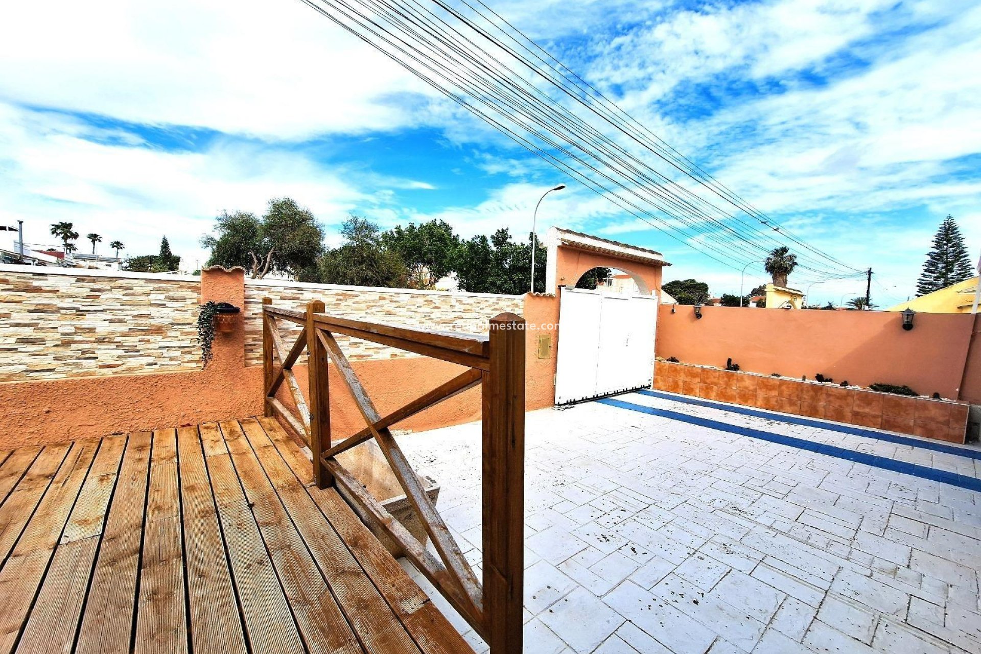 Återförsäljning - Bungalow -
Torrevieja - La Siesta - El Salado -  Torreta