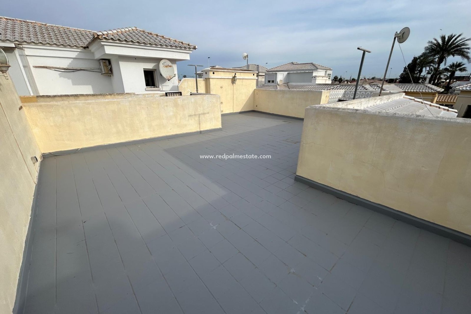 Återförsäljning - Bungalow -
Torrevieja - La Siesta - El Salado - Torreta