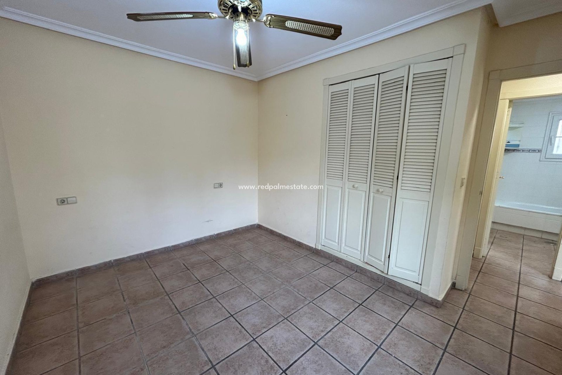 Återförsäljning - Bungalow -
Torrevieja - La Siesta - El Salado - Torreta