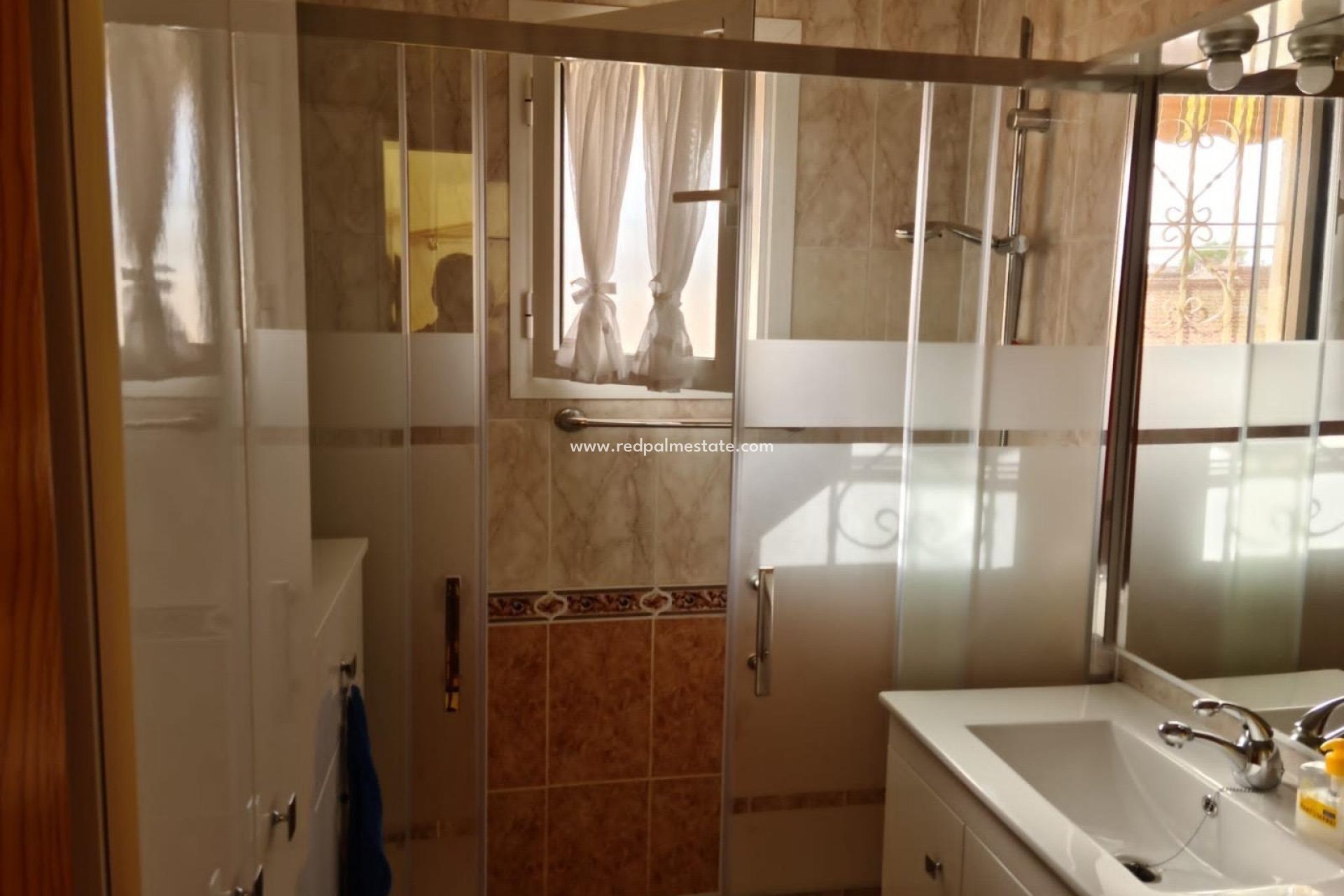 Återförsäljning - Bungalow -
Torrevieja - La Siesta - El Salado -  Torreta