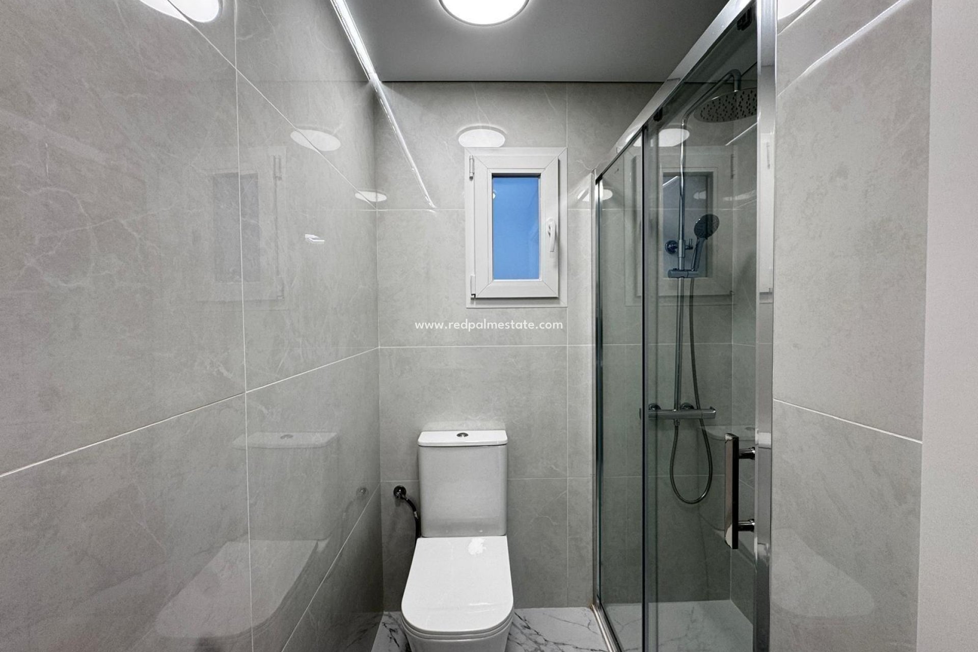 Återförsäljning - Bungalow -
Torrevieja - La Siesta - El Salado -  Torreta