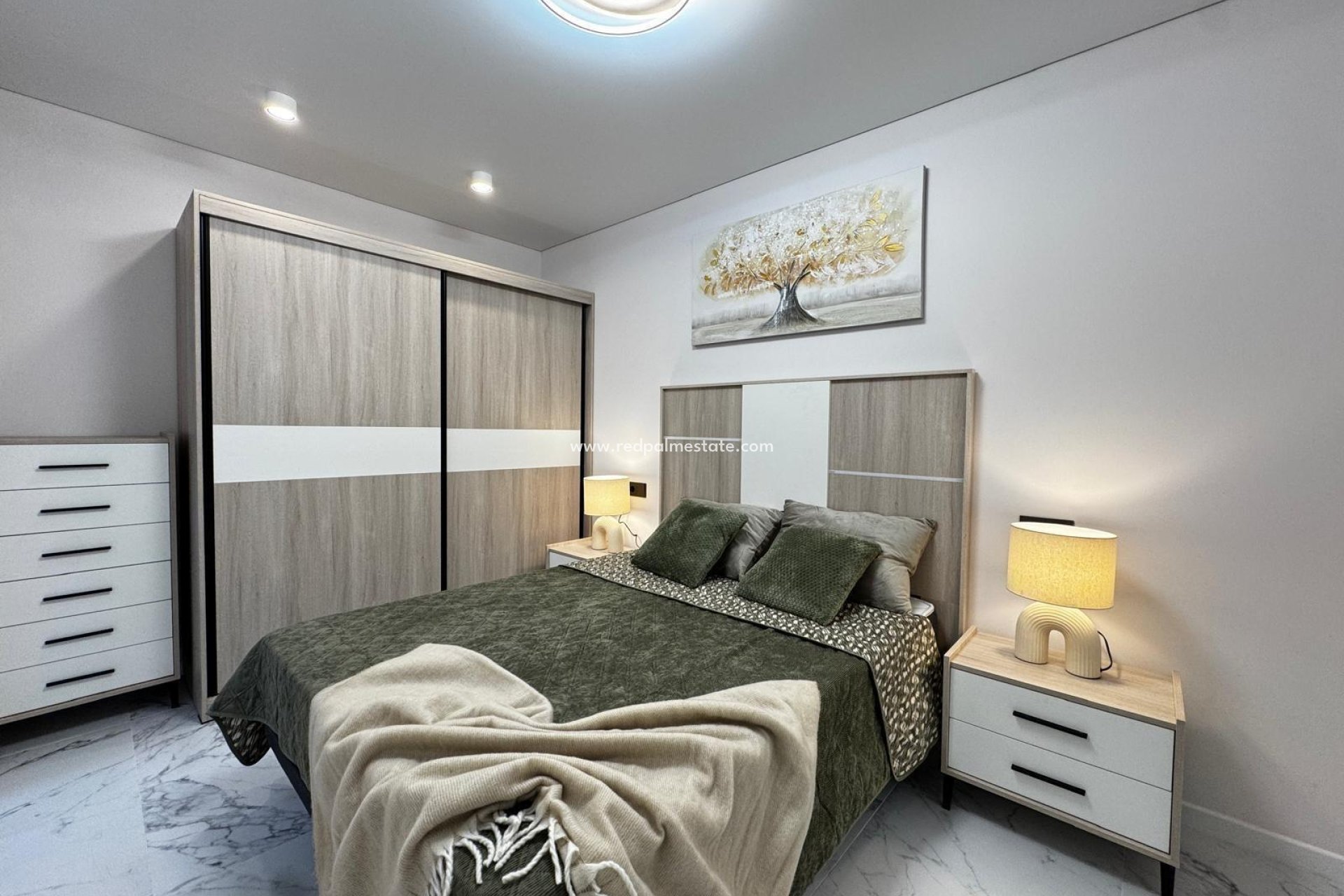 Återförsäljning - Bungalow -
Torrevieja - La Siesta - El Salado -  Torreta