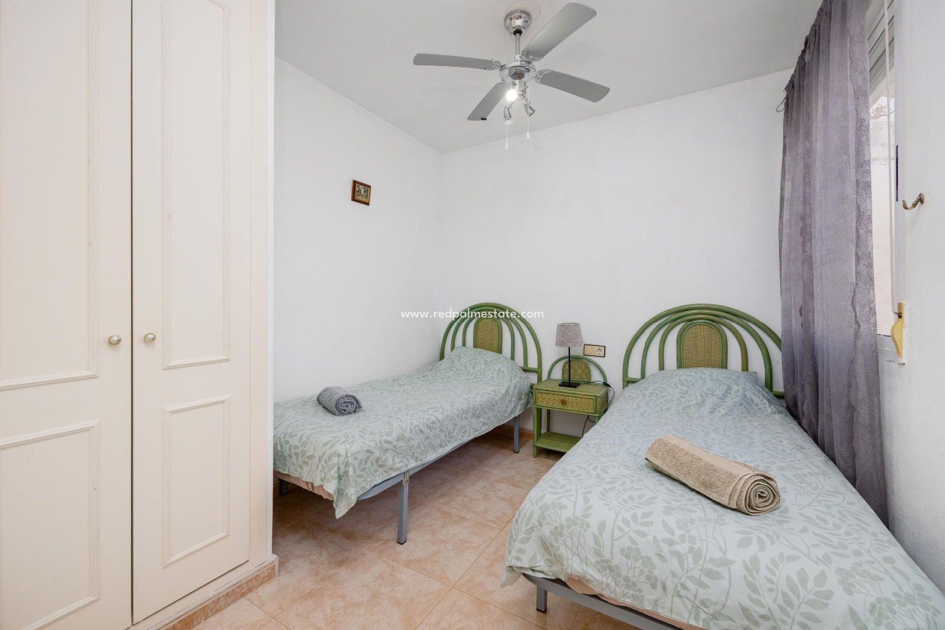 Återförsäljning - Bungalow -
Torrevieja - La Siesta - El Salado - Torreta