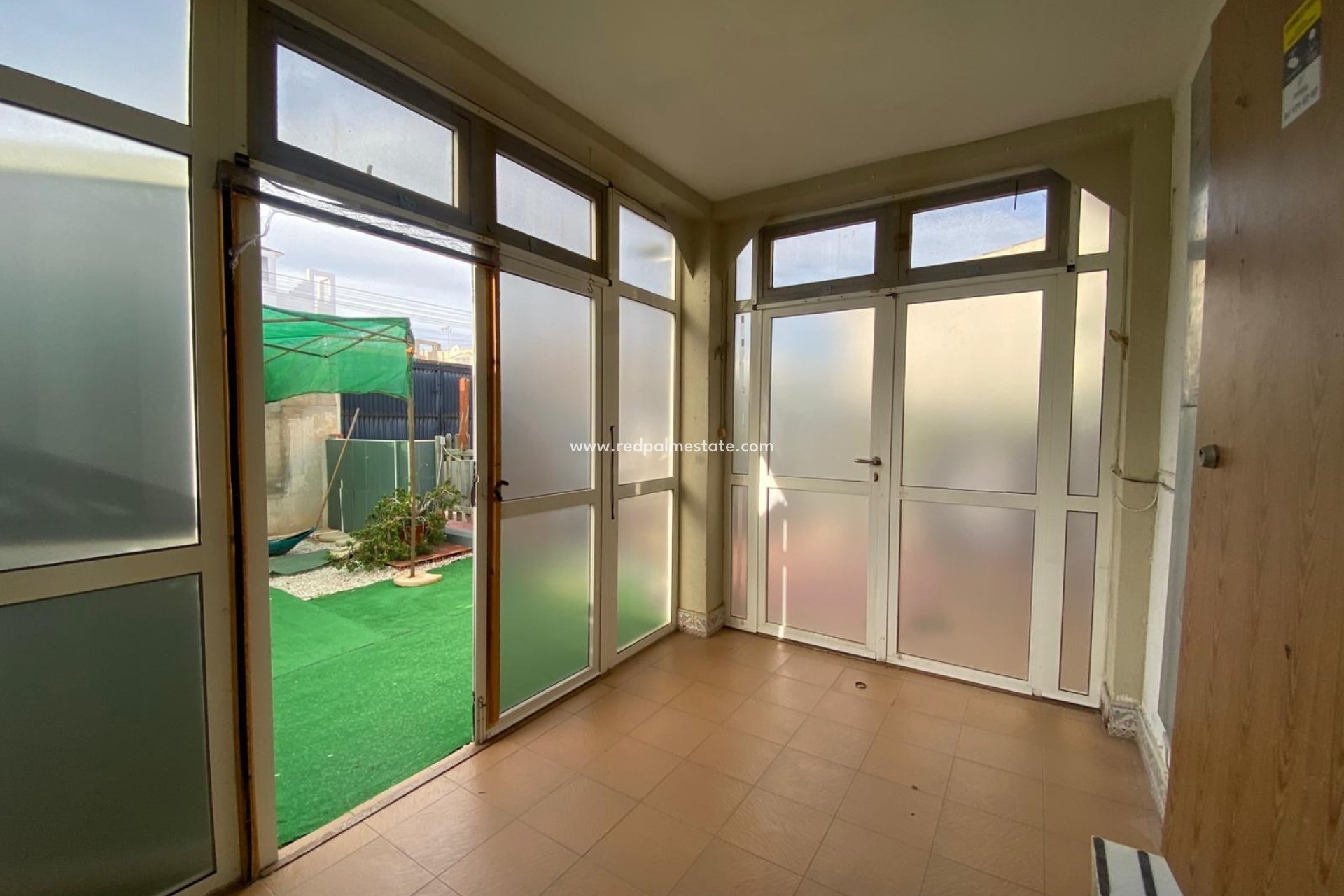 Återförsäljning - Bungalow -
Torrevieja - La Siesta - El Salado - Torreta