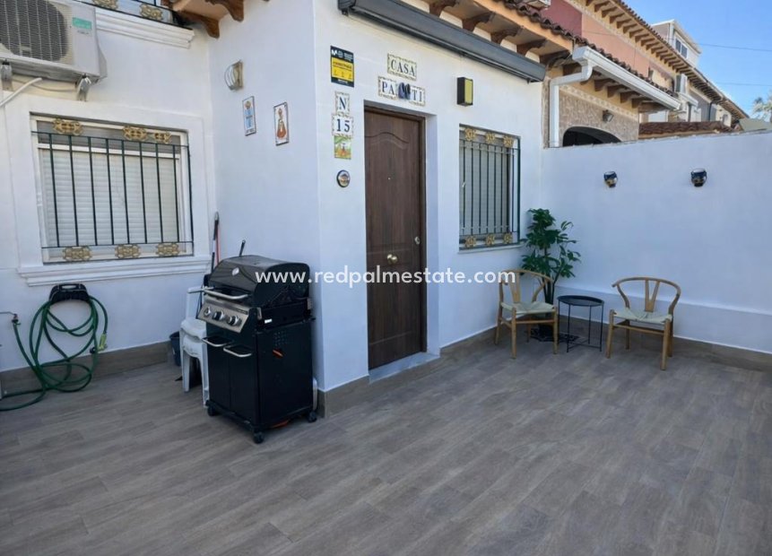 Återförsäljning - Bungalow -
Torrevieja - La Siesta - El Salado - Torreta