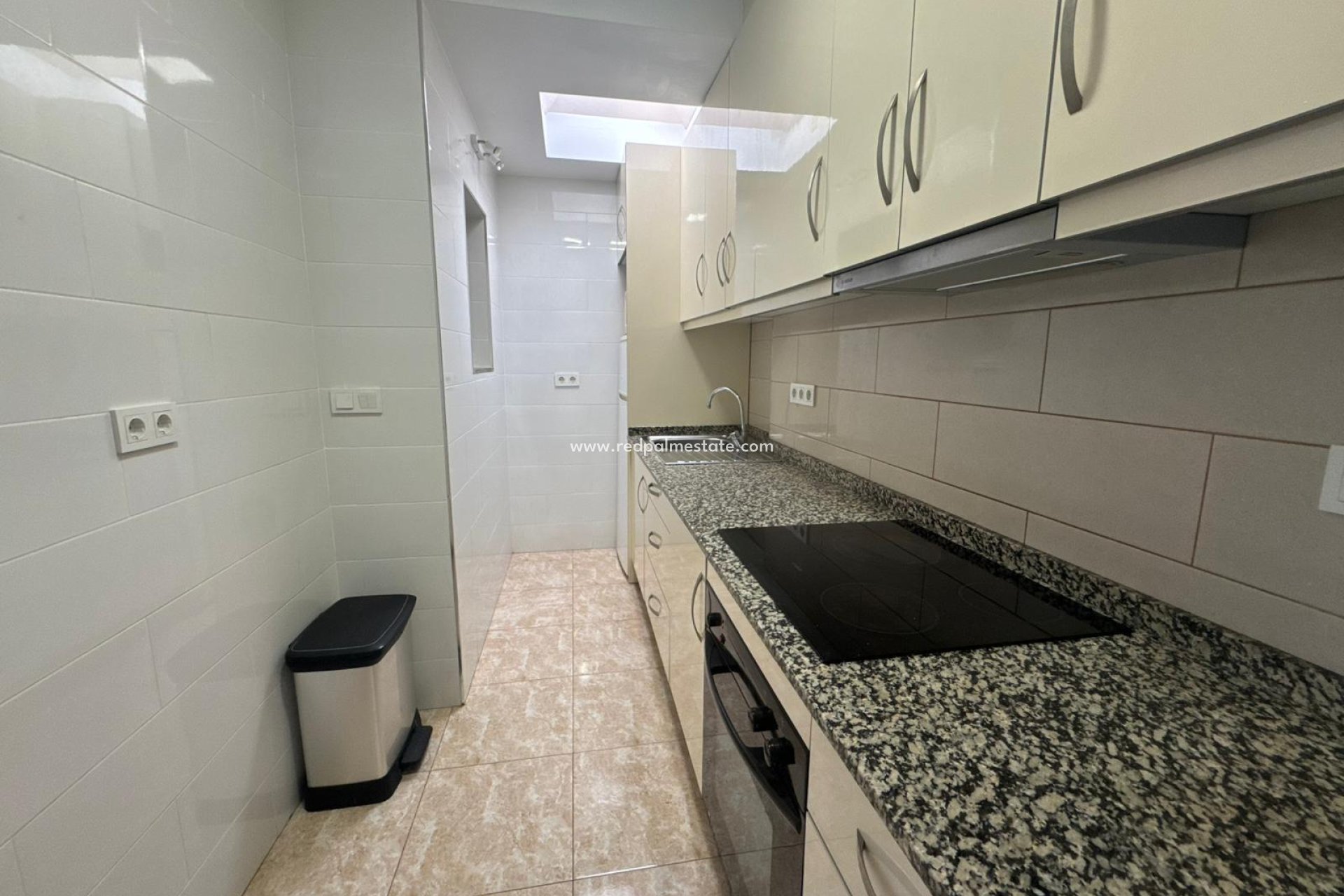 Återförsäljning - Bungalow -
Torrevieja - La Siesta - El Salado - Torreta