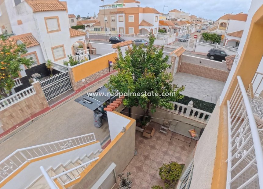 Återförsäljning - Bungalow -
Torrevieja - La Siesta - El Salado -  Torreta