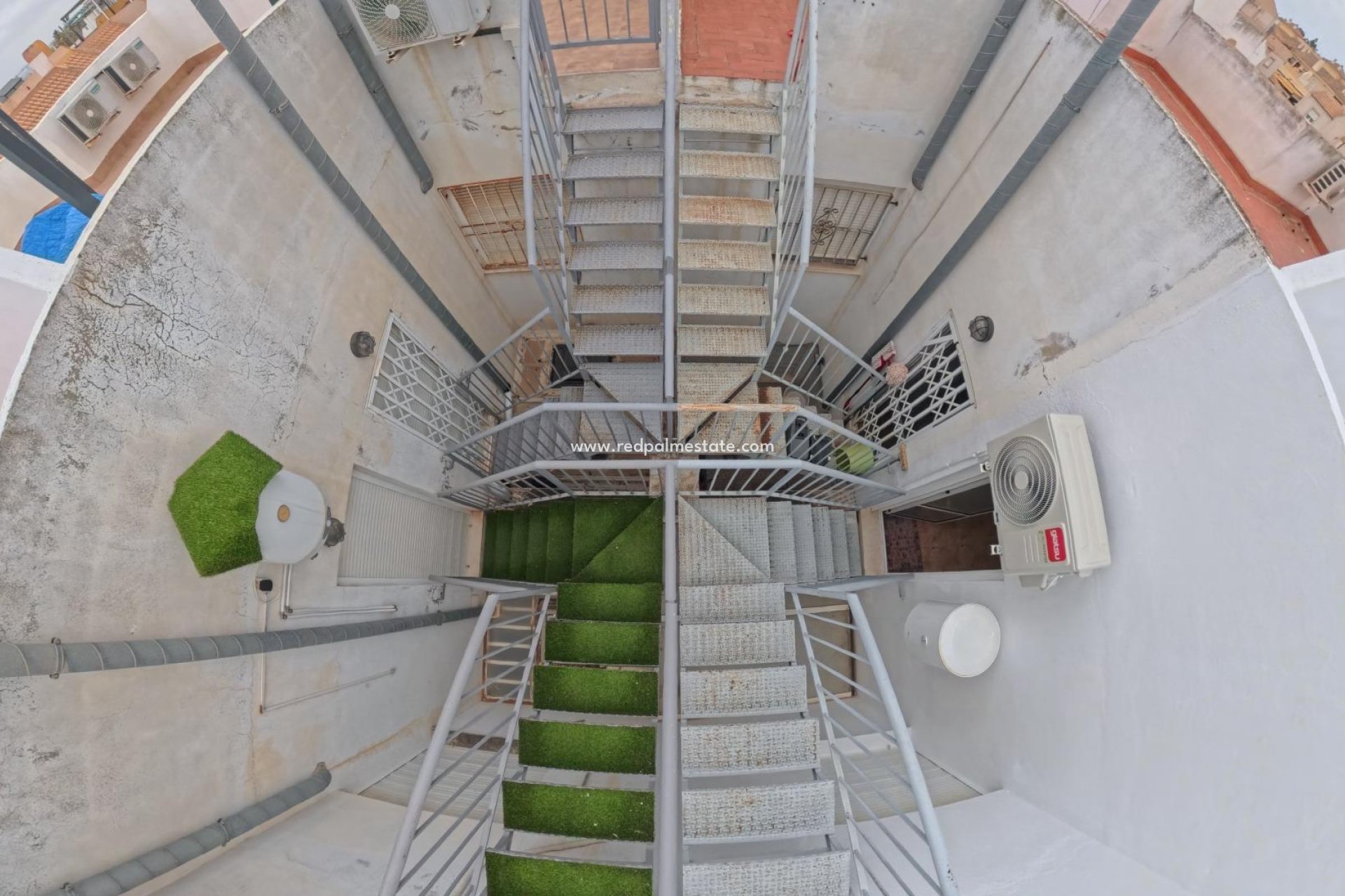 Återförsäljning - Bungalow -
Torrevieja - La Siesta - El Salado -  Torreta