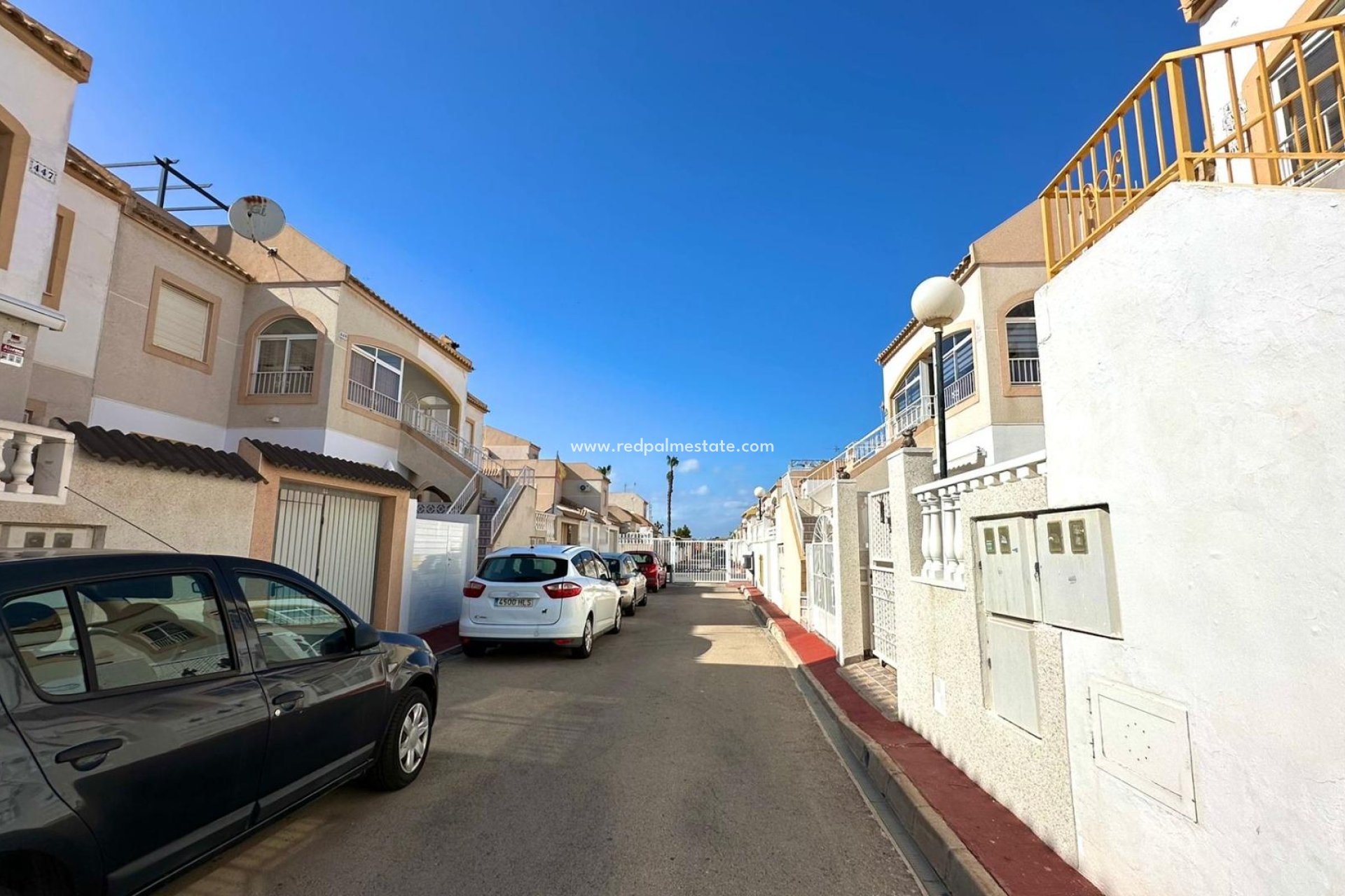 Återförsäljning - Bungalow -
Torrevieja - La Siesta - El Salado -  Torreta