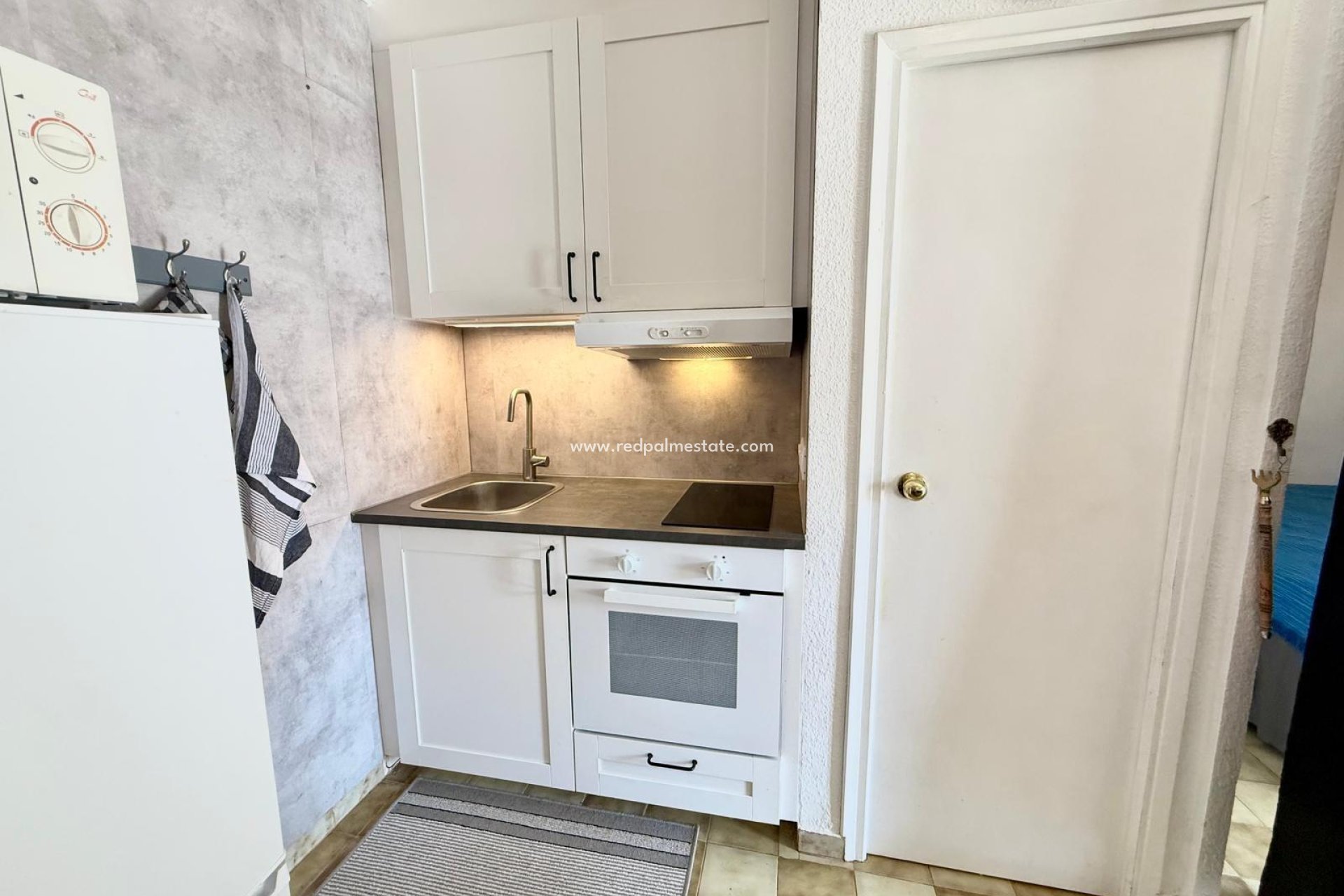 Återförsäljning - Bungalow -
Torrevieja - La Siesta - El Salado - Torreta