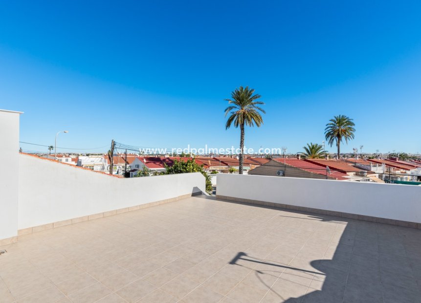 Återförsäljning - Bungalow -
Torrevieja - La Siesta - El Salado -  Torreta