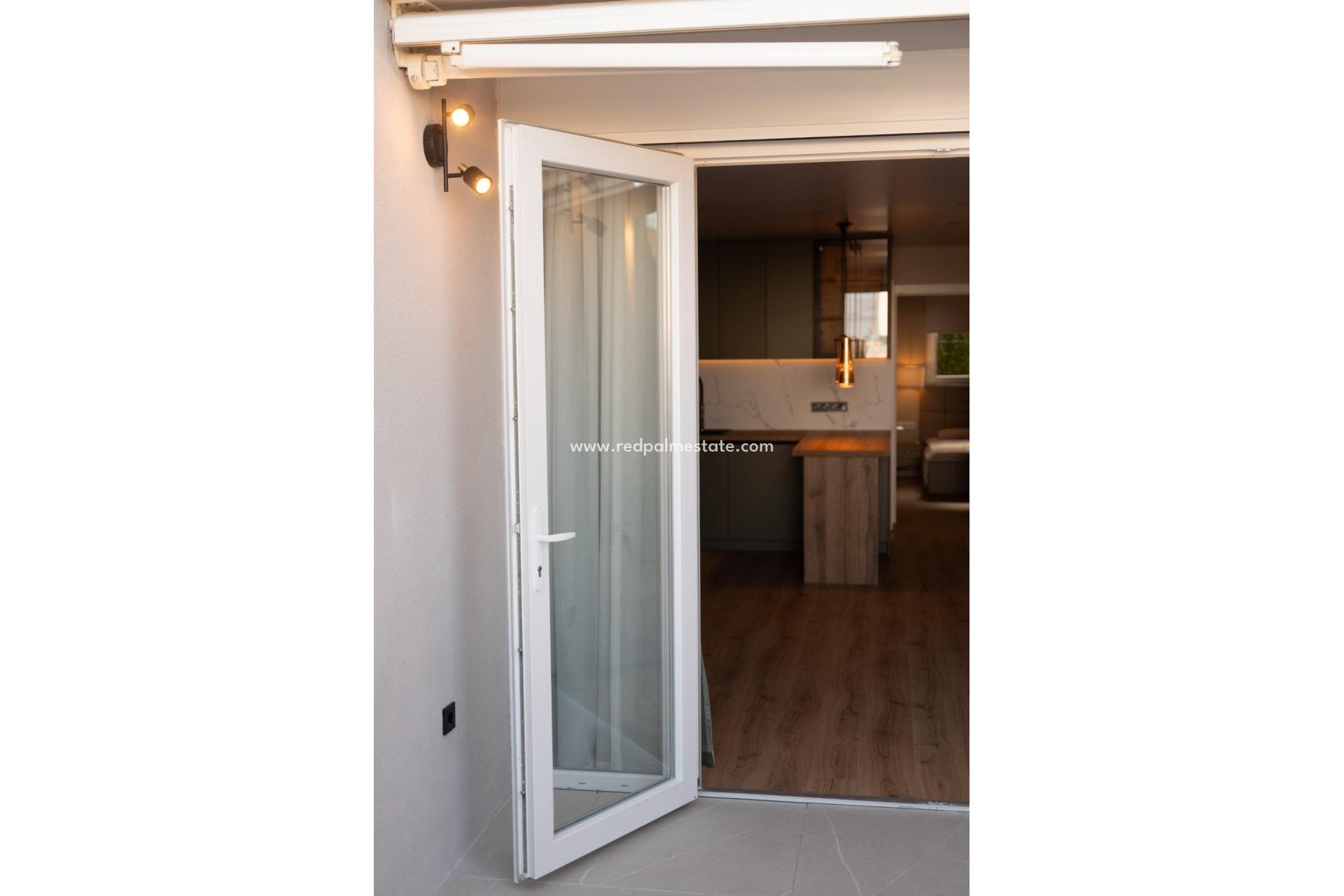 Återförsäljning - Bungalow -
Torrevieja - La Veleta