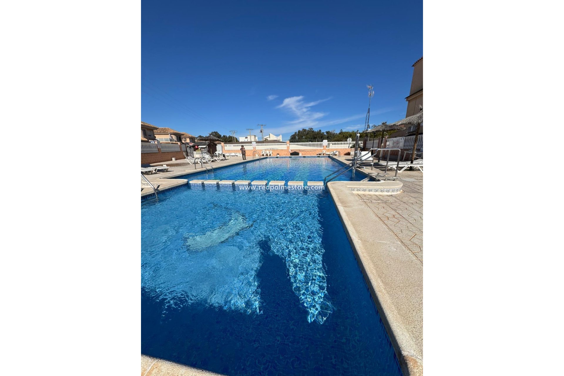 Återförsäljning - Bungalow -
Torrevieja - Los altos