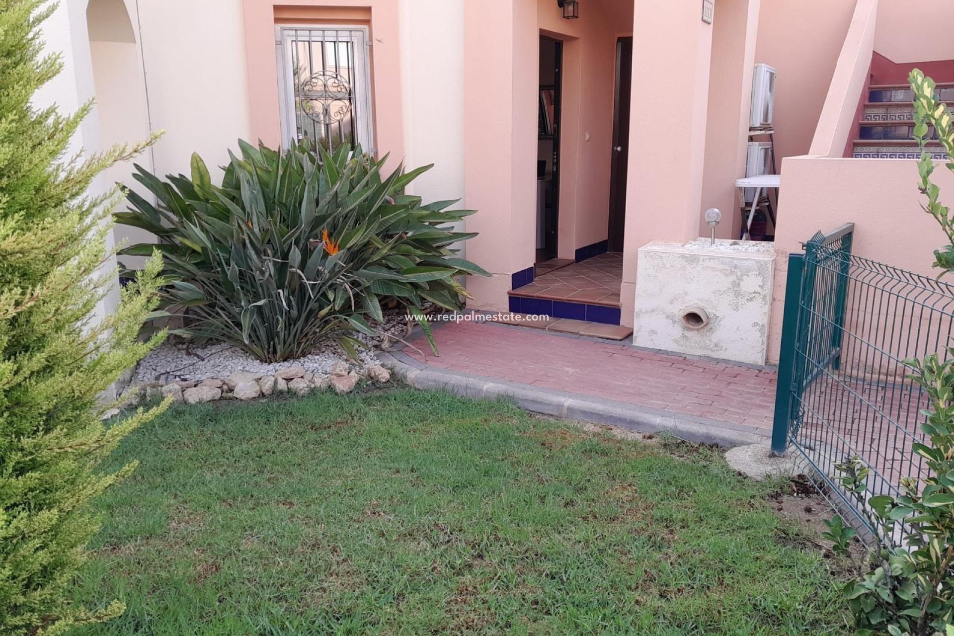 Återförsäljning - Bungalow -
Torrevieja - Los altos