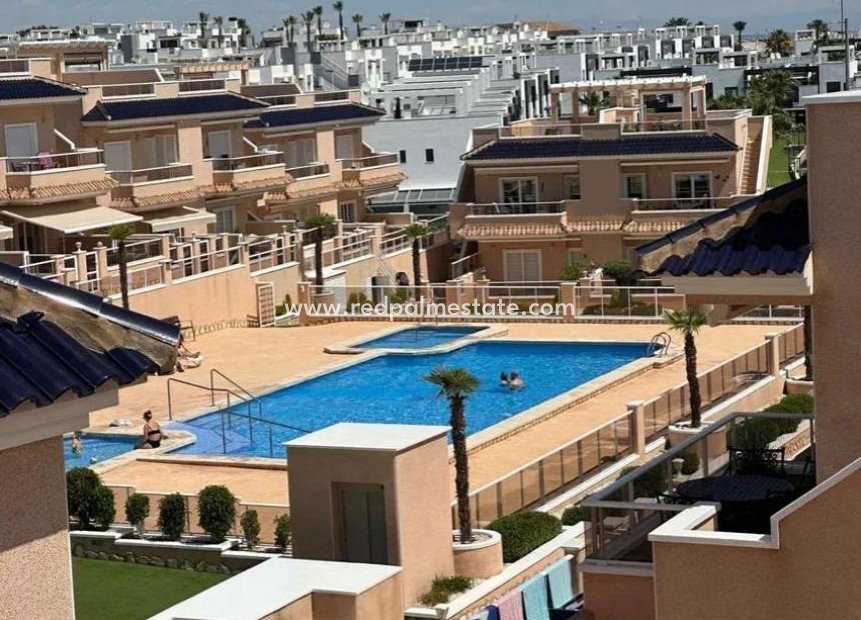 Återförsäljning - Bungalow -
Torrevieja - Los altos