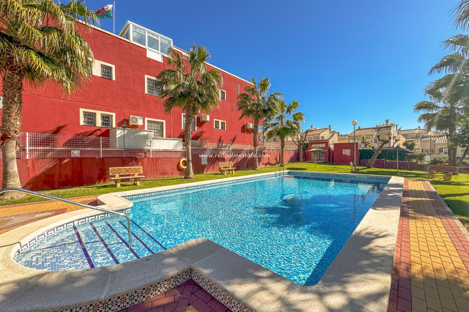 Återförsäljning - Bungalow -
Torrevieja - Los Altos