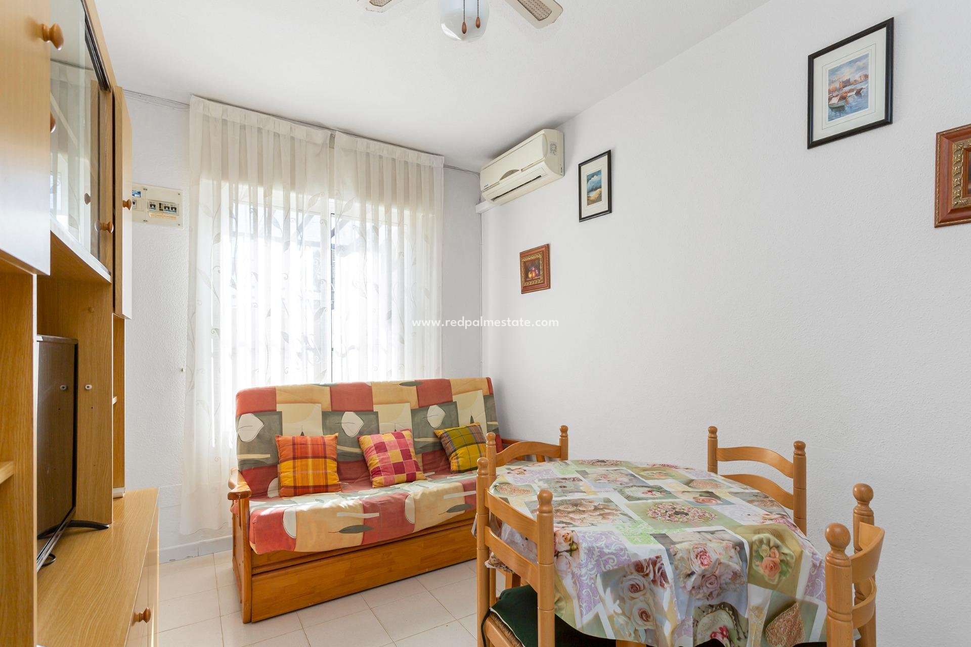 Återförsäljning - Bungalow -
Torrevieja - Los Balcones - Los Altos del Edén