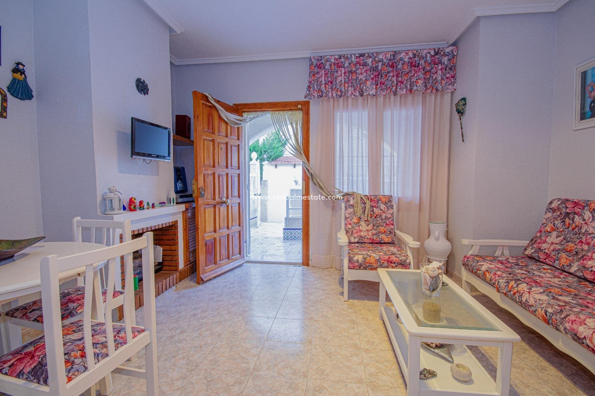 Återförsäljning - Bungalow -
Torrevieja - Los Balcones - Los Altos del Edén