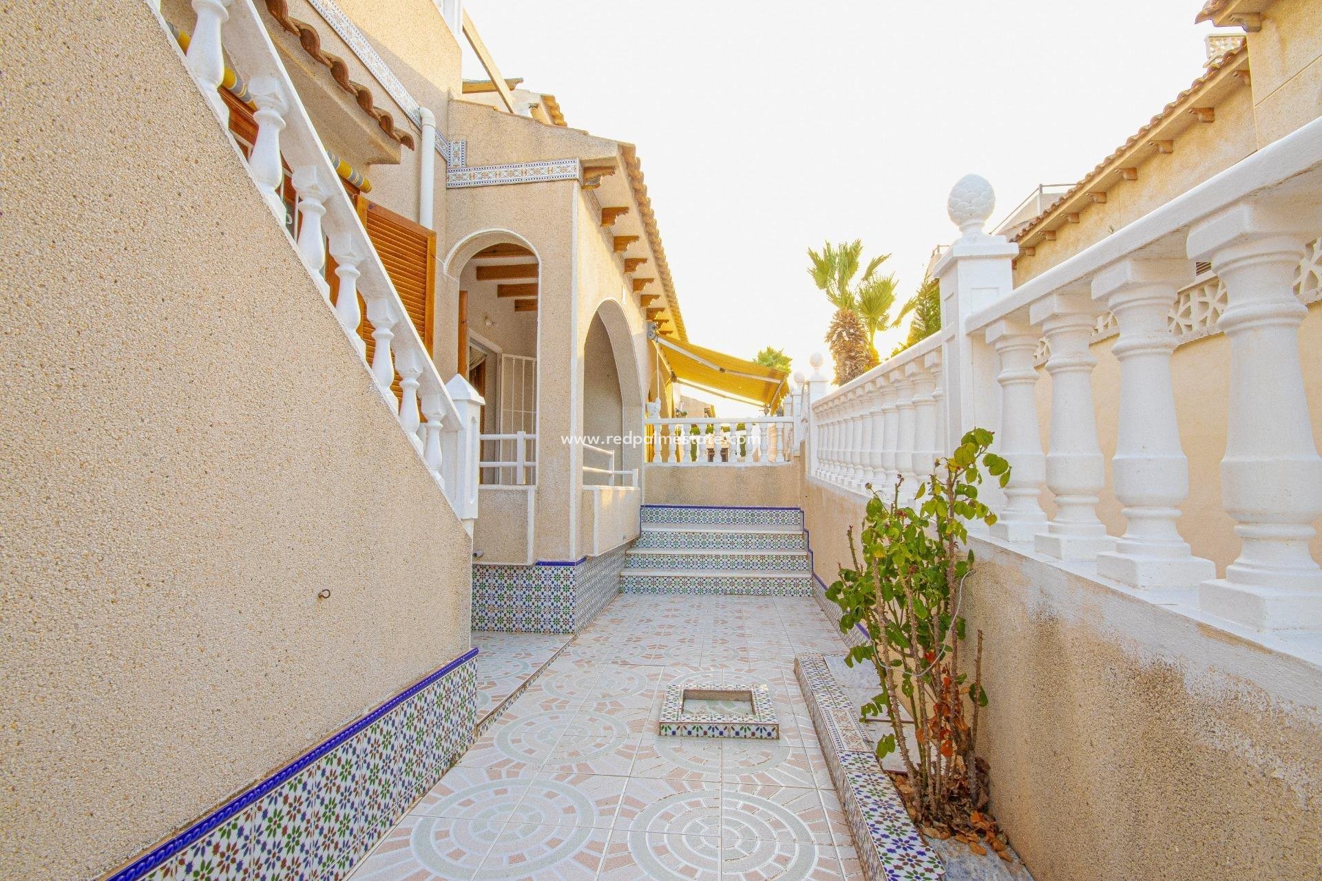 Återförsäljning - Bungalow -
Torrevieja - Los Balcones - Los Altos del Edén