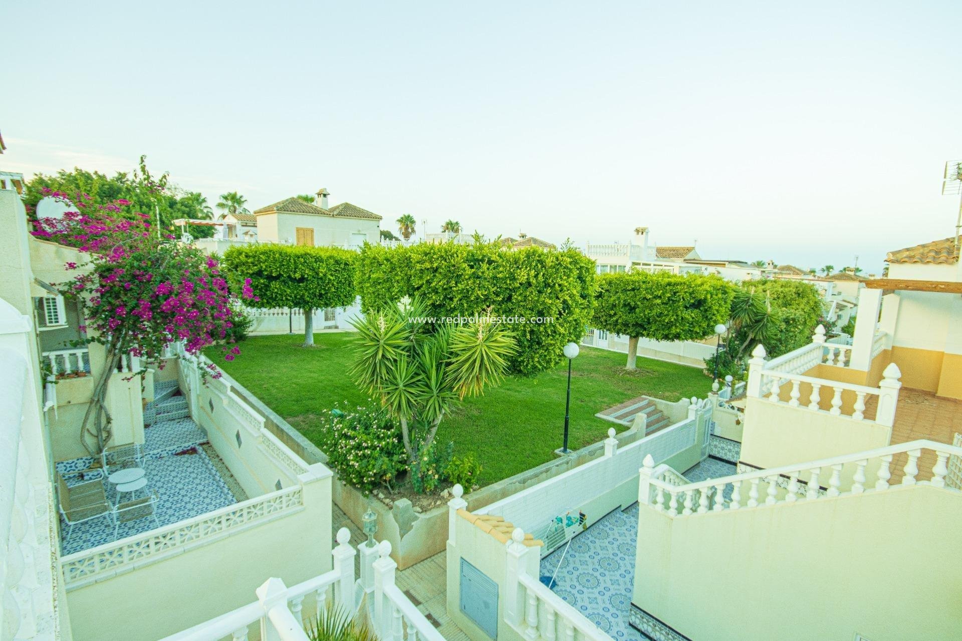 Återförsäljning - Bungalow -
Torrevieja - Los Balcones - Los Altos del Edén