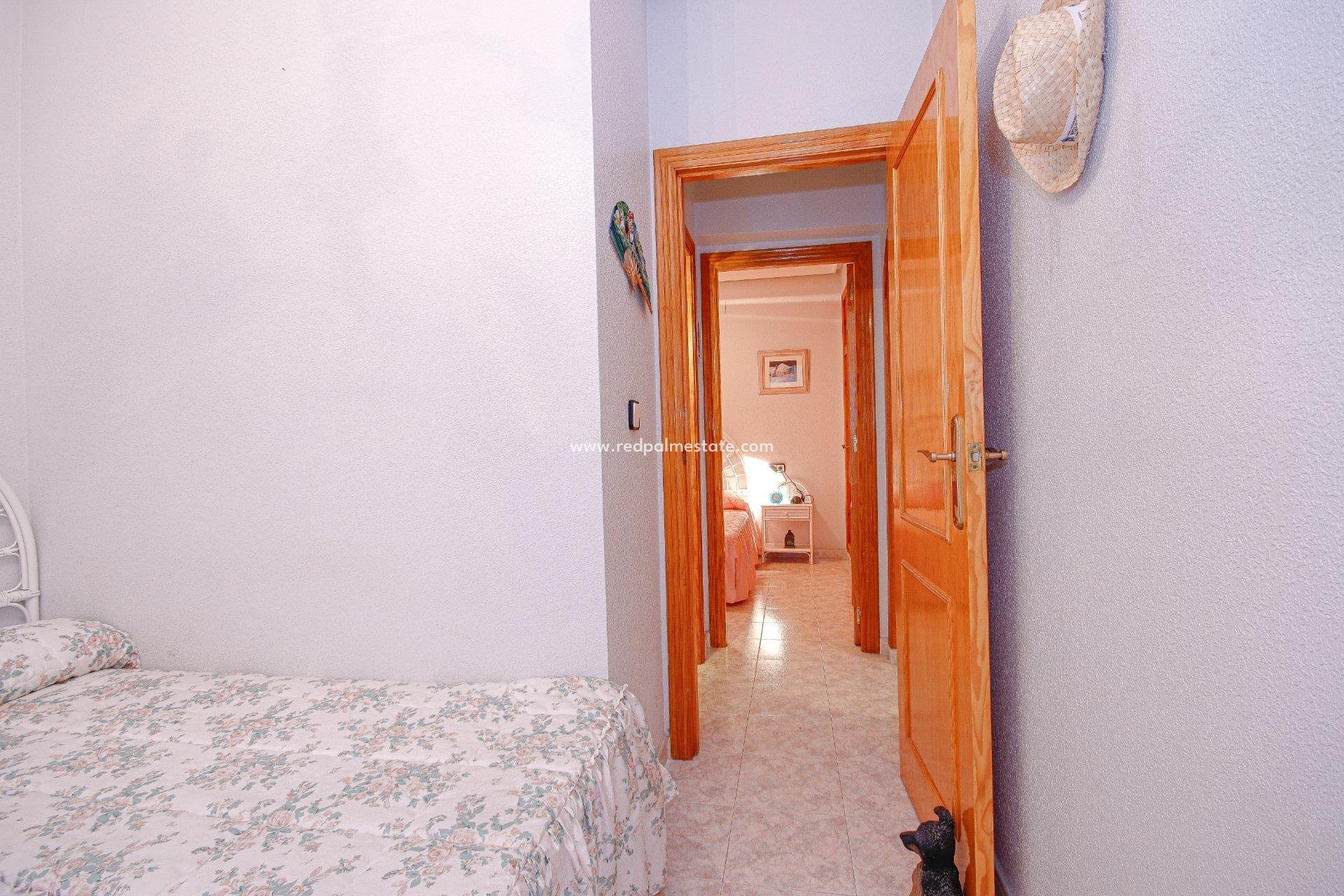 Återförsäljning - Bungalow -
Torrevieja - Los Balcones - Los Altos del Edén