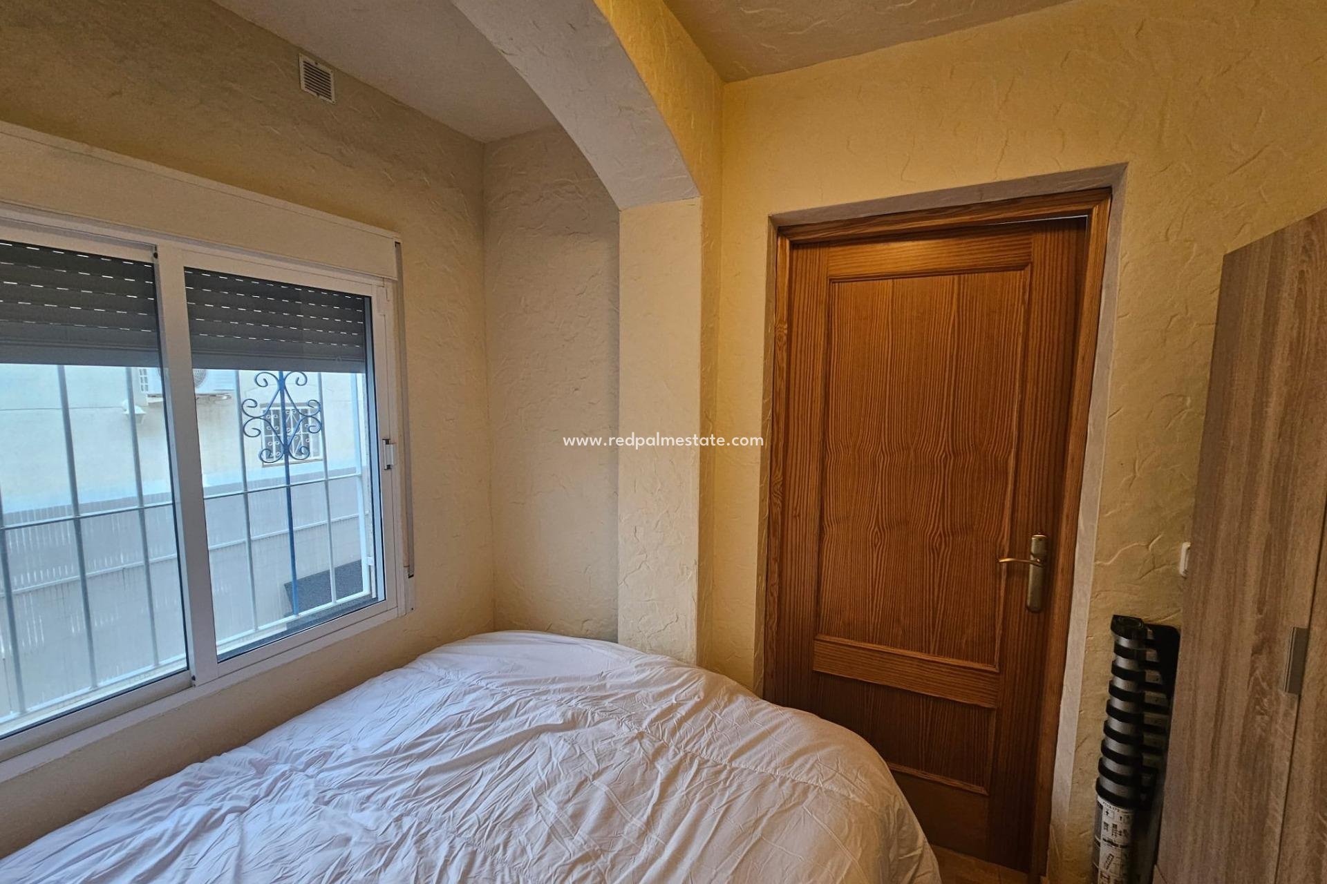 Återförsäljning - Bungalow -
Torrevieja - Los Balcones - Los Altos del Edén