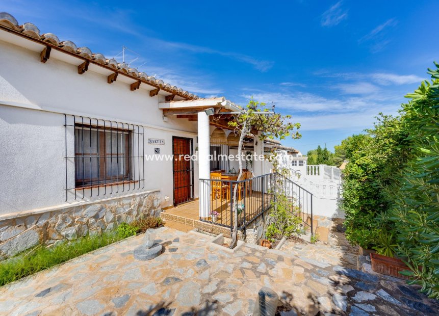Återförsäljning - Bungalow -
Torrevieja - Los balcones