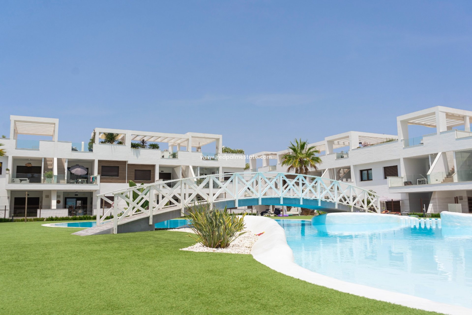 Återförsäljning - Bungalow -
Torrevieja - Los Balcones