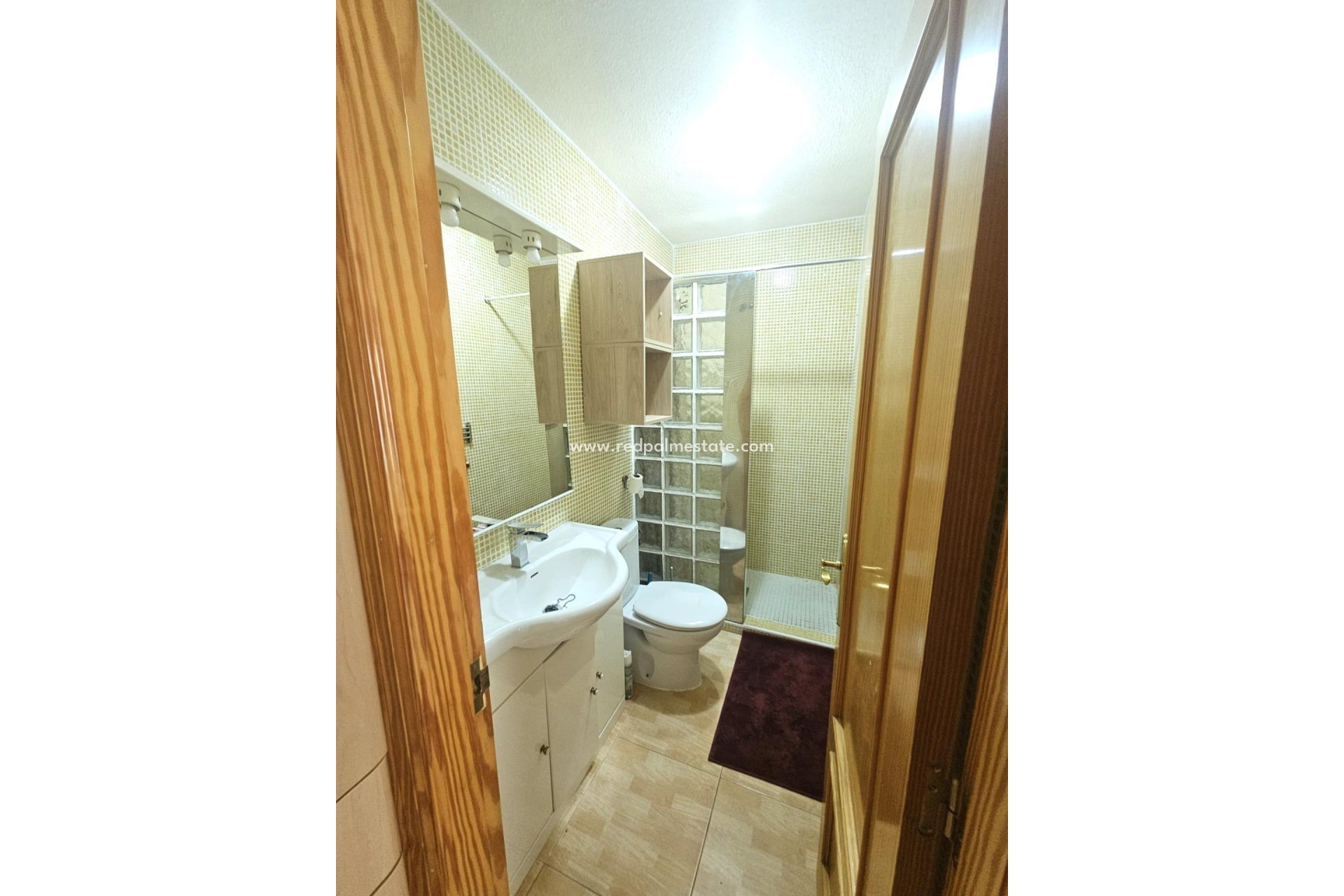 Återförsäljning - Bungalow -
Torrevieja - Los balcones