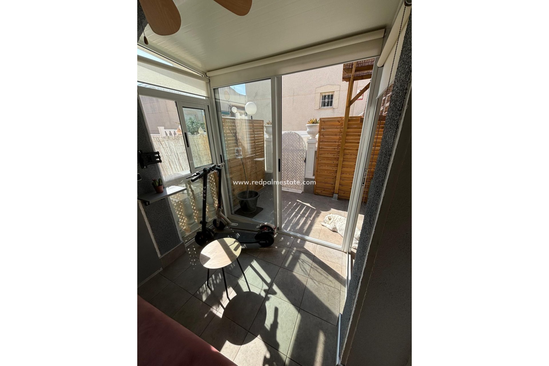 Återförsäljning - Bungalow -
Torrevieja - Los balcones