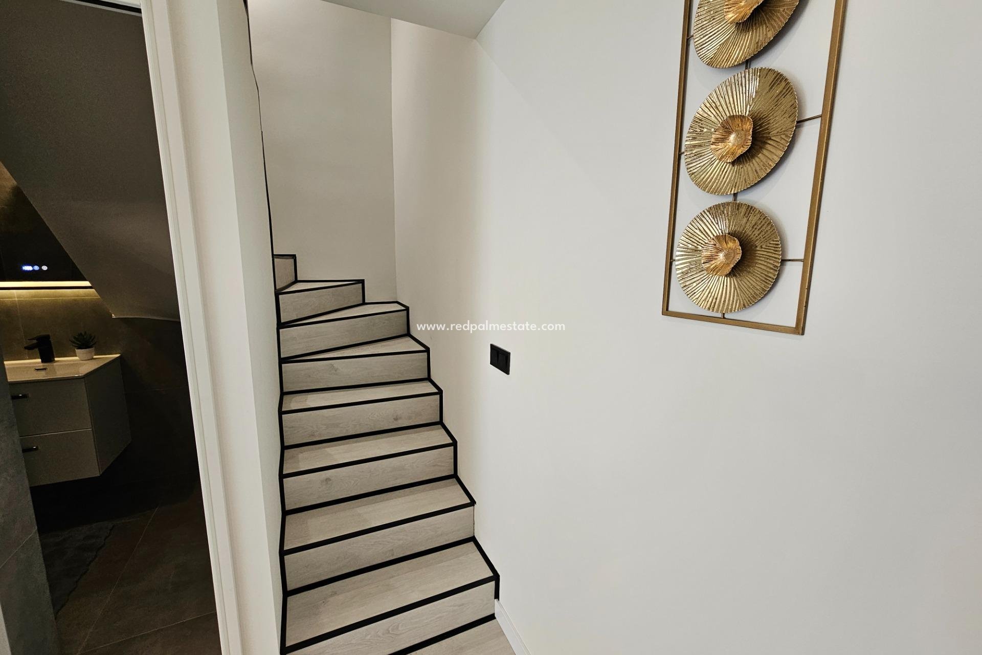 Återförsäljning - Bungalow -
Torrevieja - Los Europeos